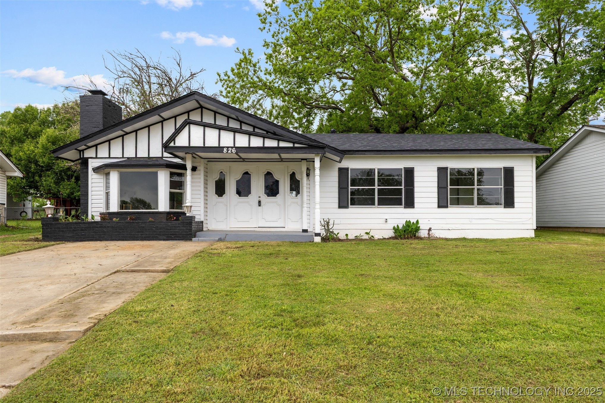 826 Charles Drive Ada OK 74820