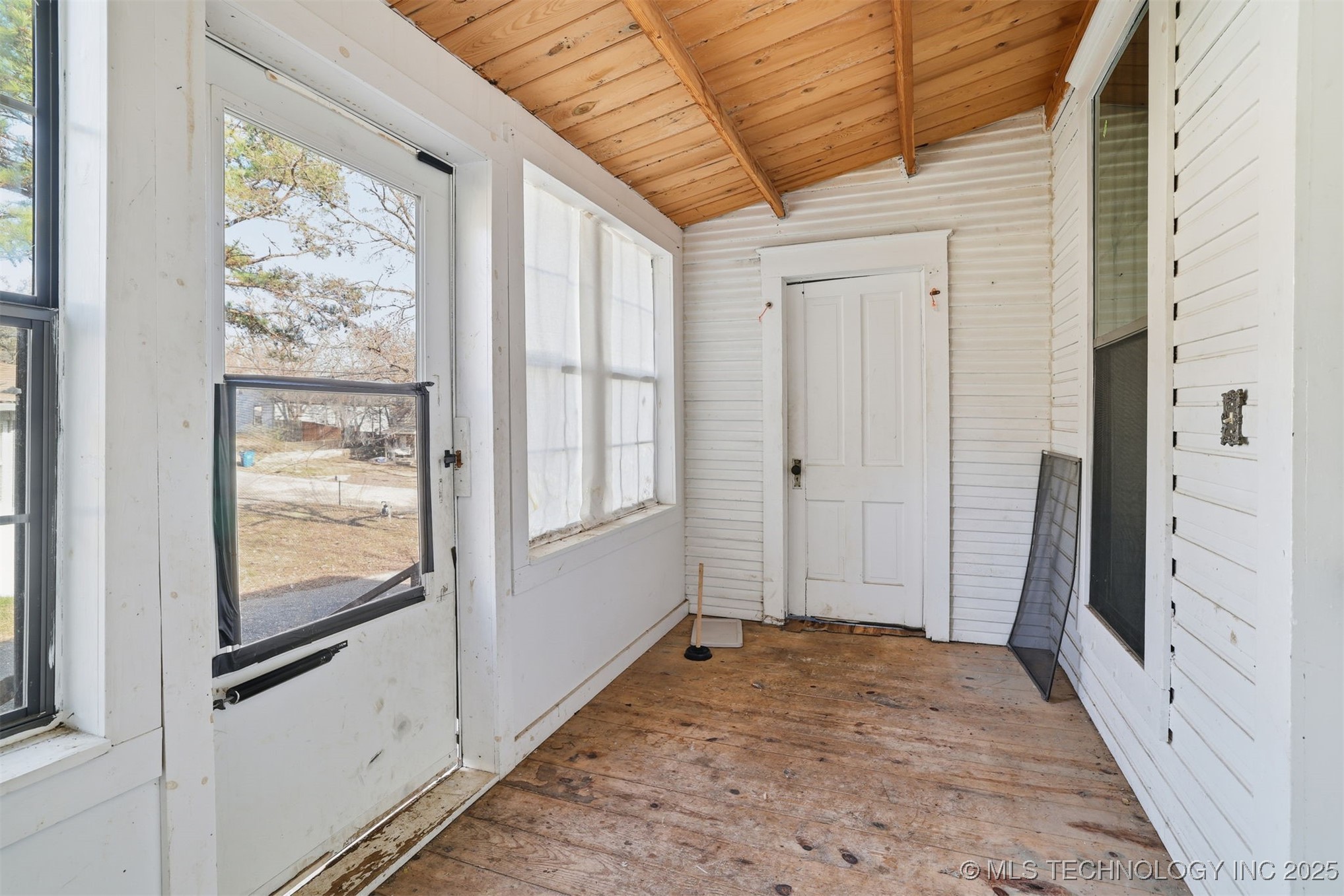 233 W 3rd Atoka OK 74525