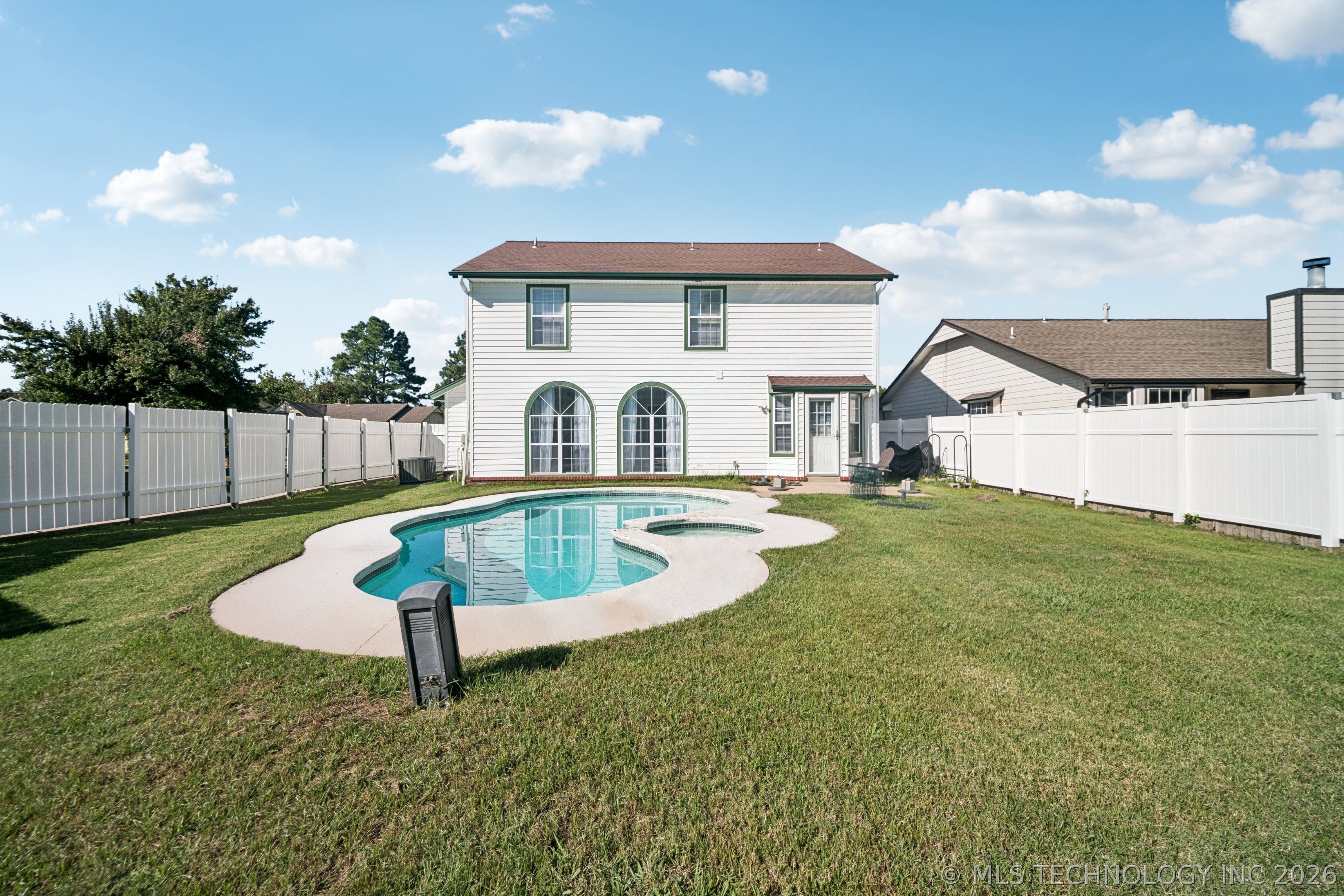 4441 W Queens Street Broken Arrow OK 74012