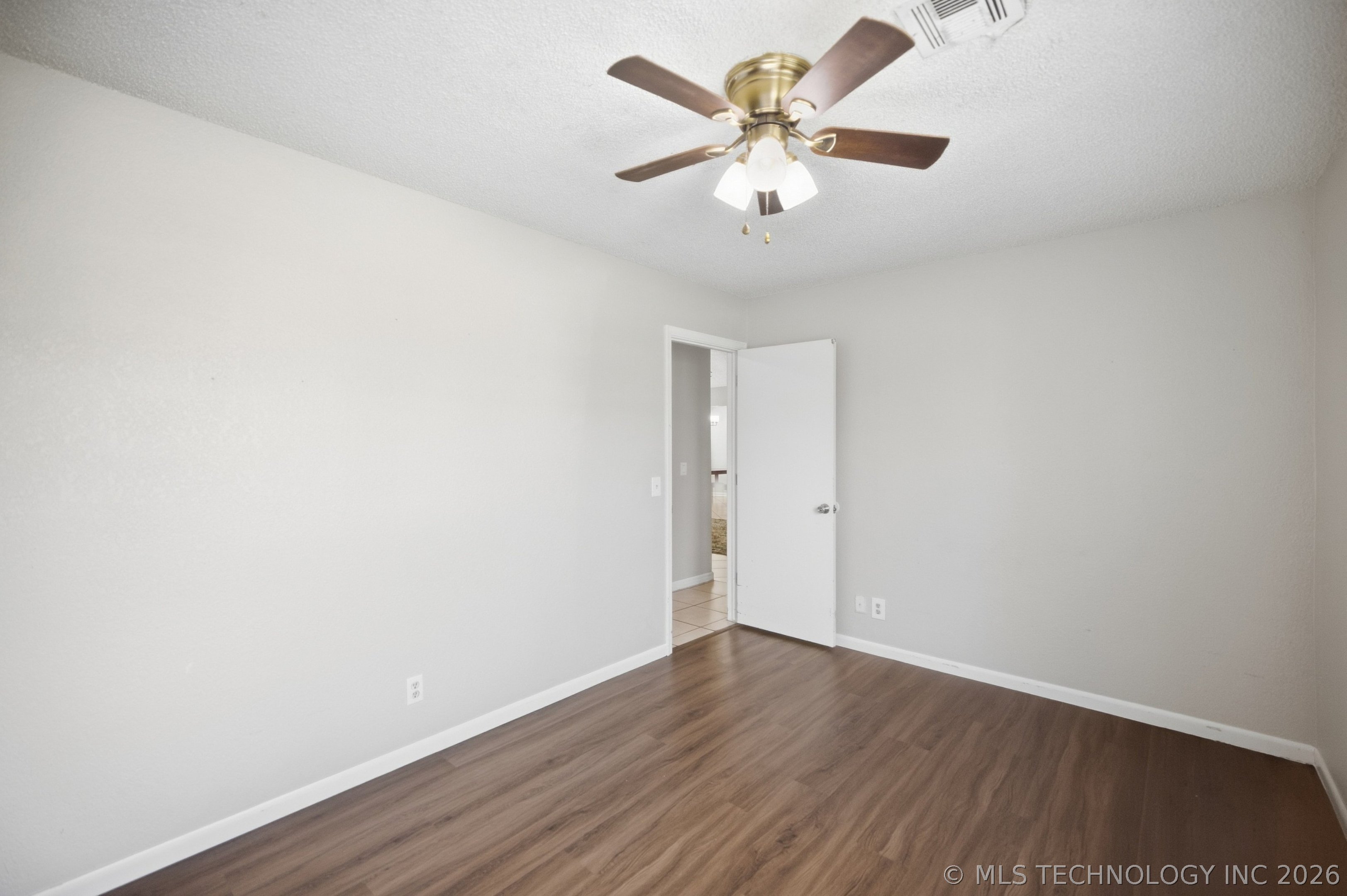 2505 E Queens Street Broken Arrow OK 74014