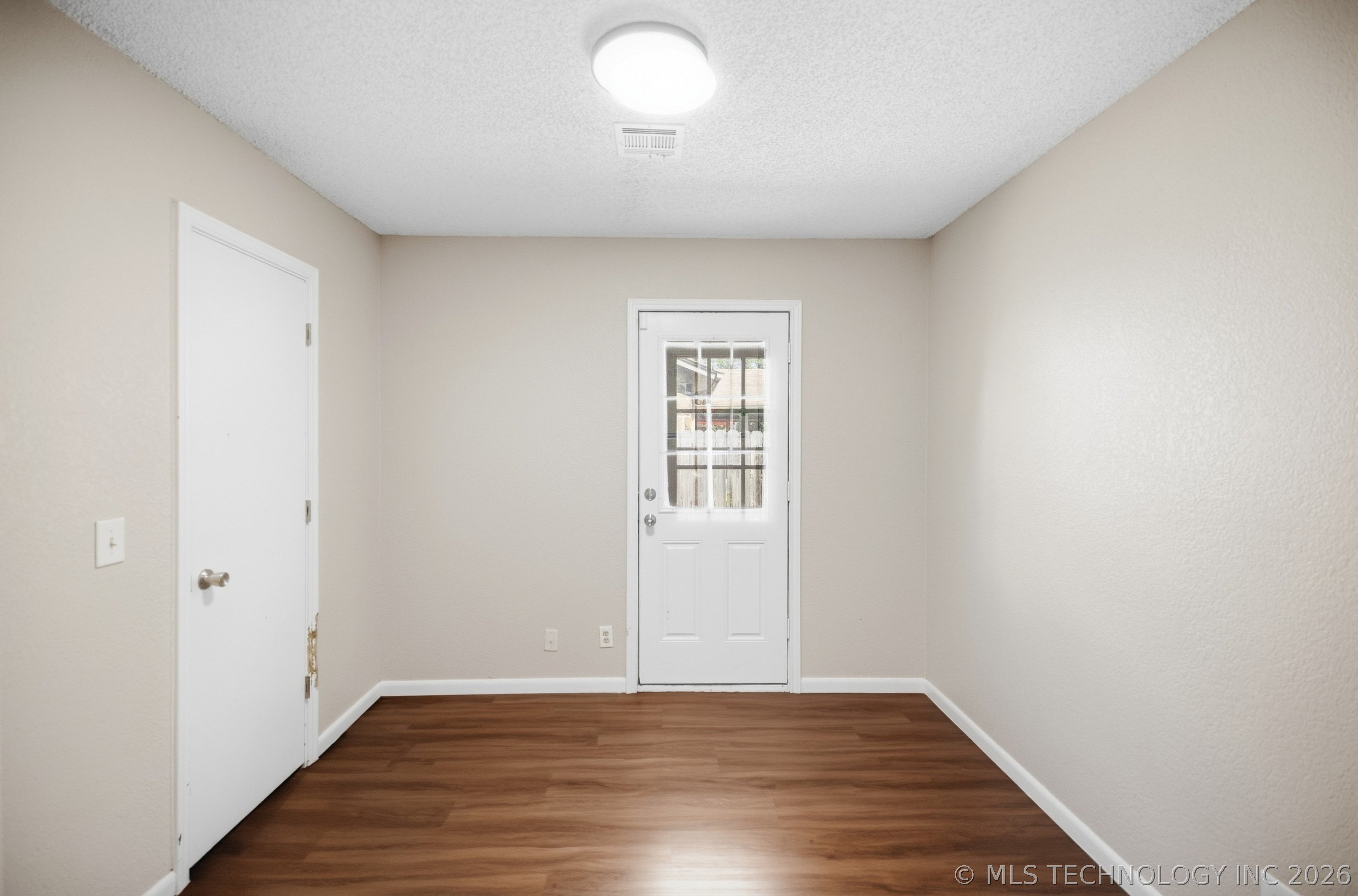 2505 E Queens Street Broken Arrow OK 74014