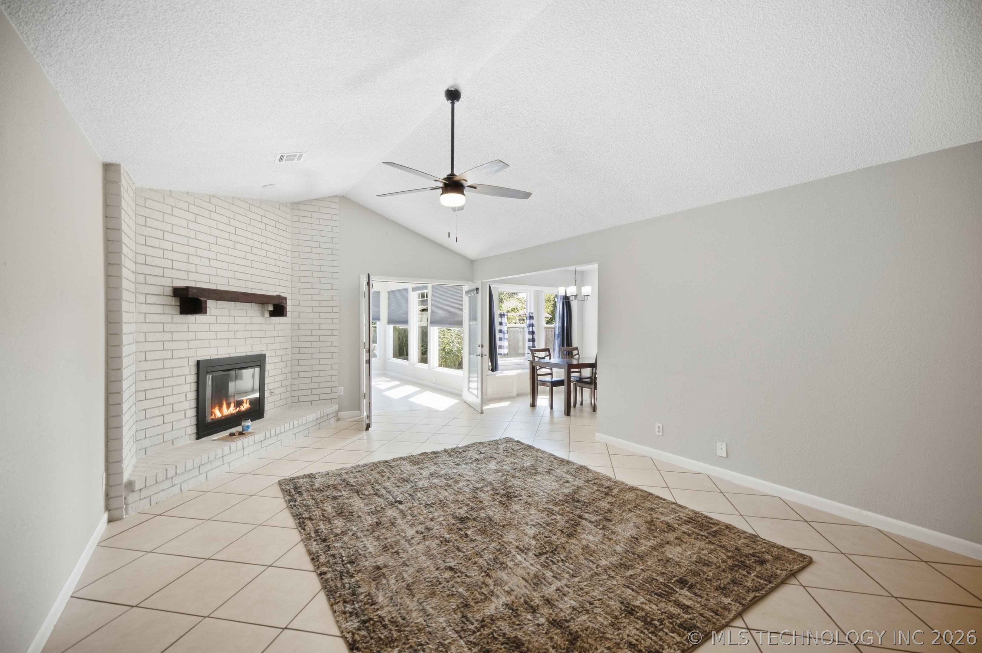 2505 E Queens Street Broken Arrow OK 74014