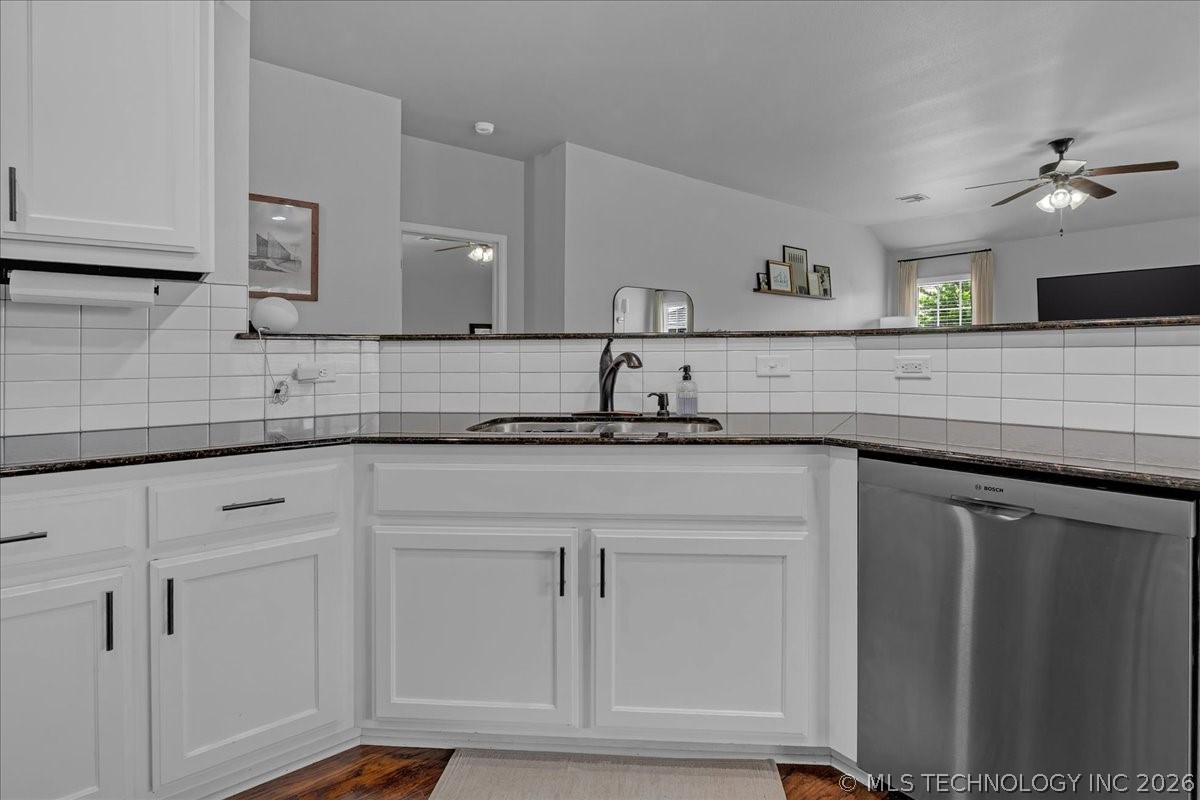 7312 S Gardenia Avenue Broken Arrow OK 74011