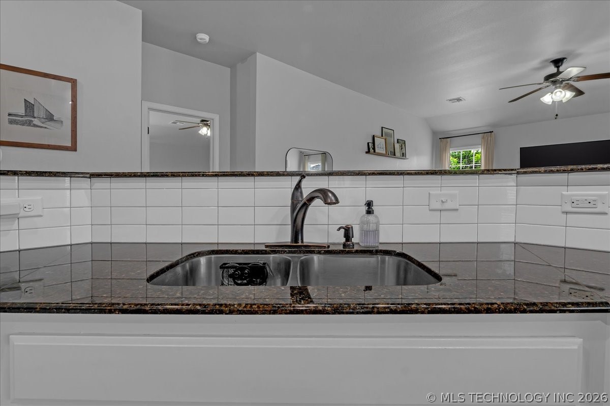 7312 S Gardenia Avenue Broken Arrow OK 74011