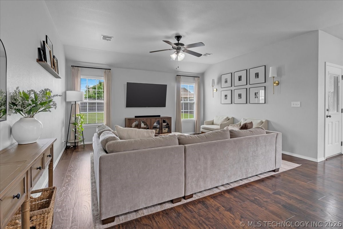 7312 S Gardenia Avenue Broken Arrow OK 74011