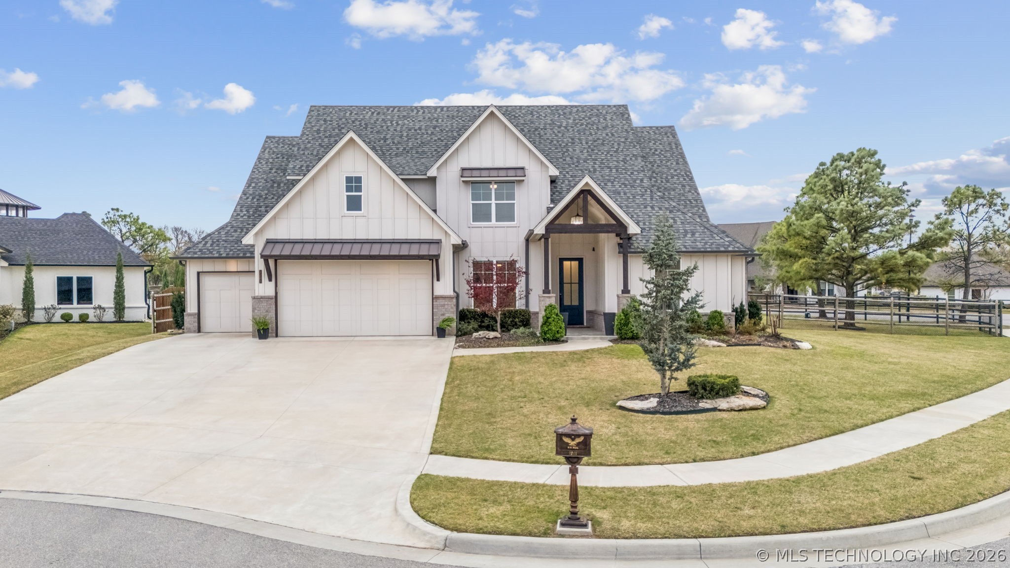 7201 N Hawthorne Lane Owasso OK 74055