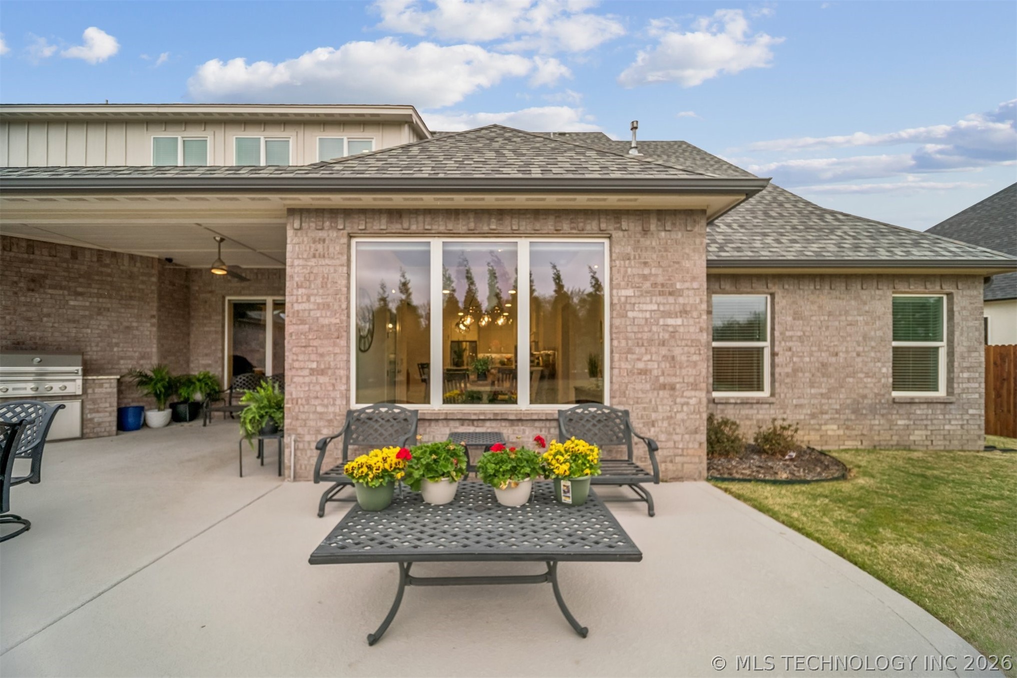 7201 N Hawthorne Lane Owasso OK 74055
