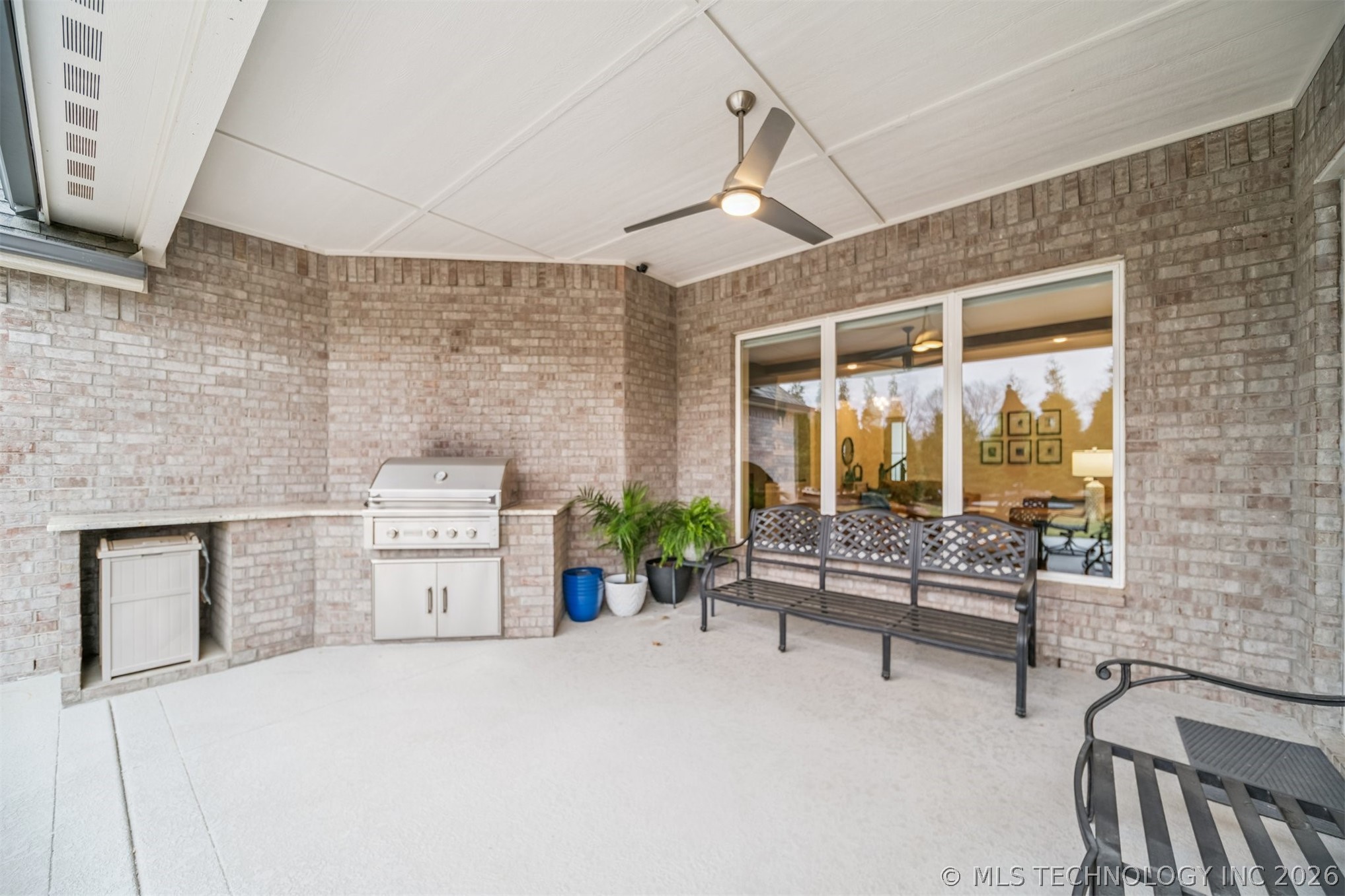 7201 N Hawthorne Lane Owasso OK 74055