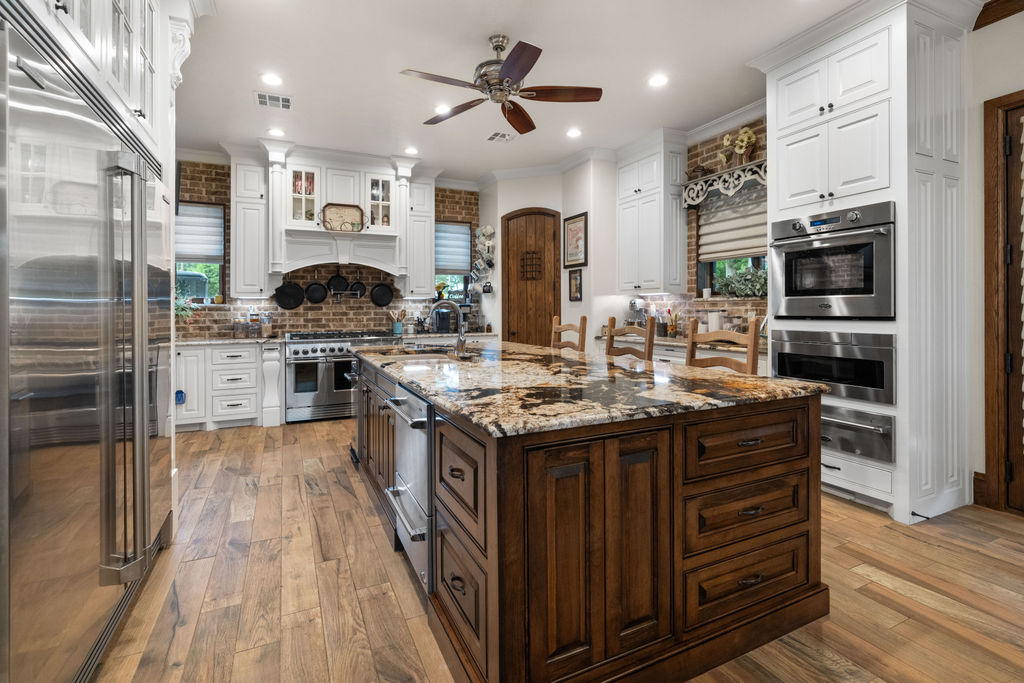 8523 Lake View Drive Kingston OK 73439