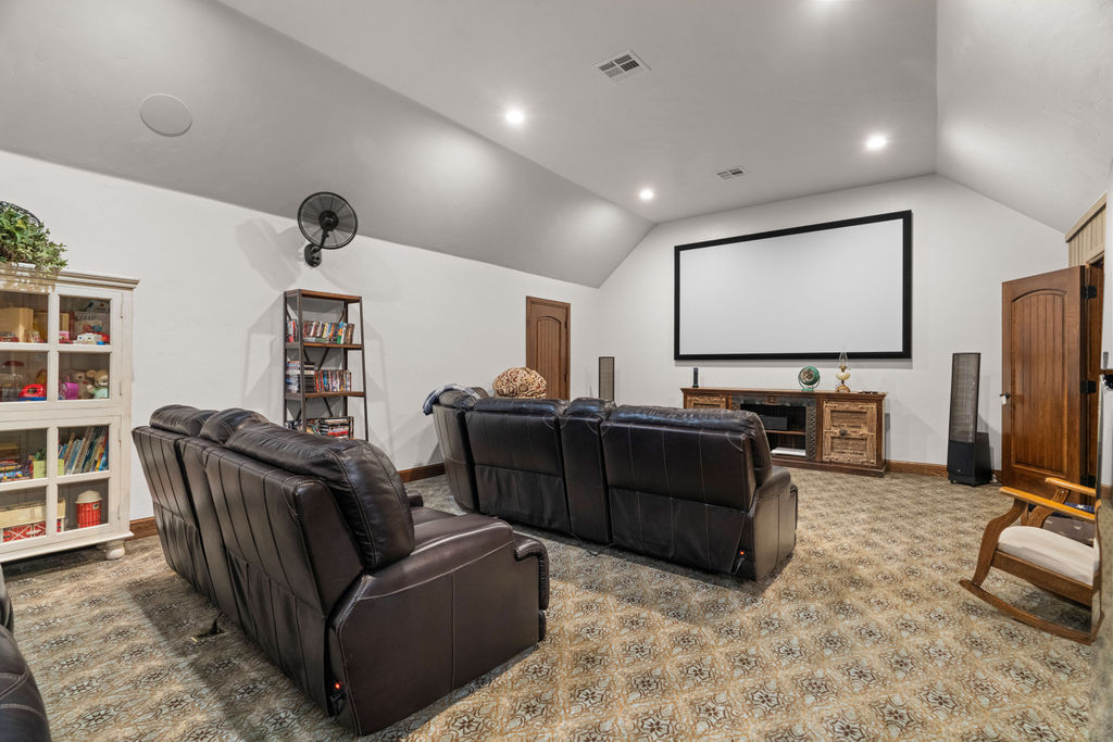 8523 Lake View Drive Kingston OK 73439