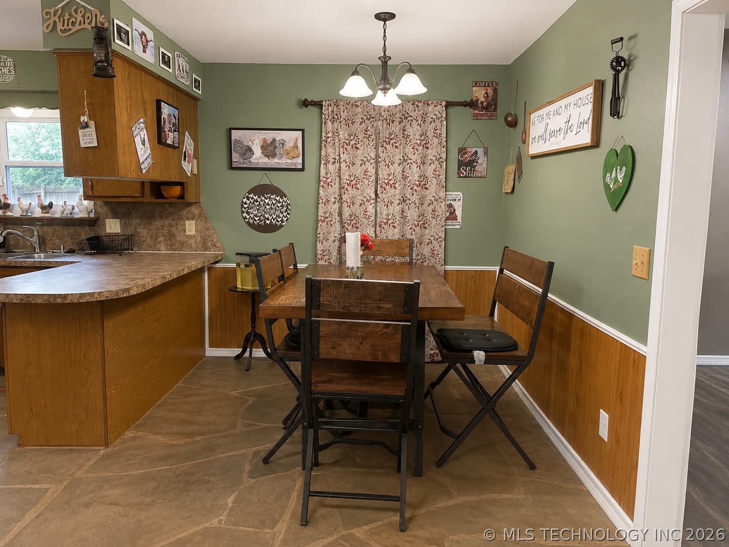 506 S 1st Avenue S Mccurtain OK 74944