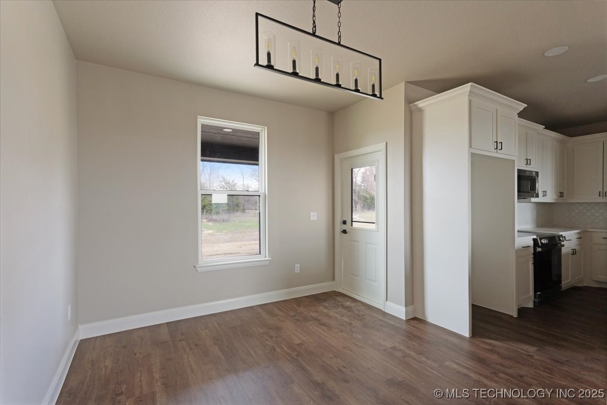 300 Sunset Way Mead OK 73449