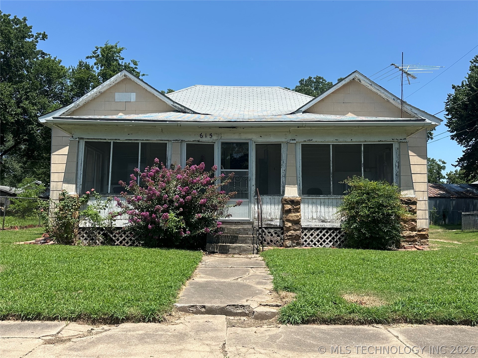 615 W 15th Street Okmulgee OK 74447