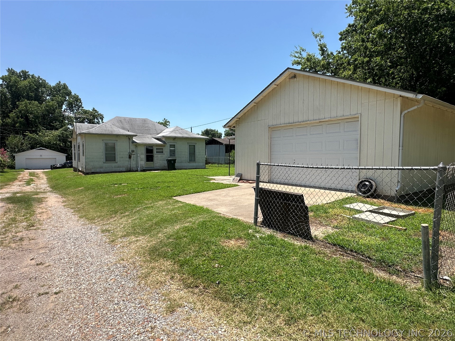 615 W 15th Street Okmulgee OK 74447