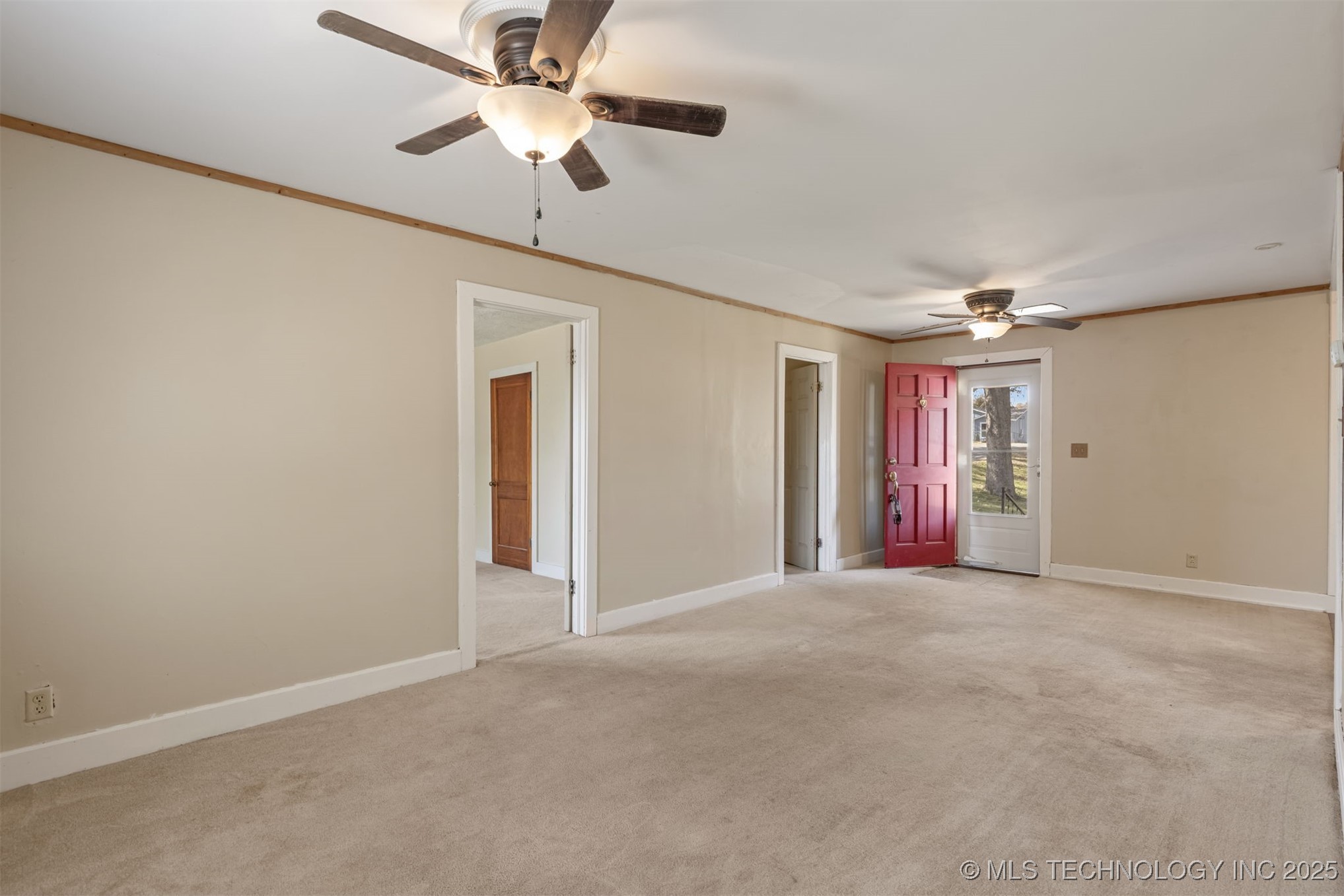 1043 N Valley Drive Sand Springs OK 74063