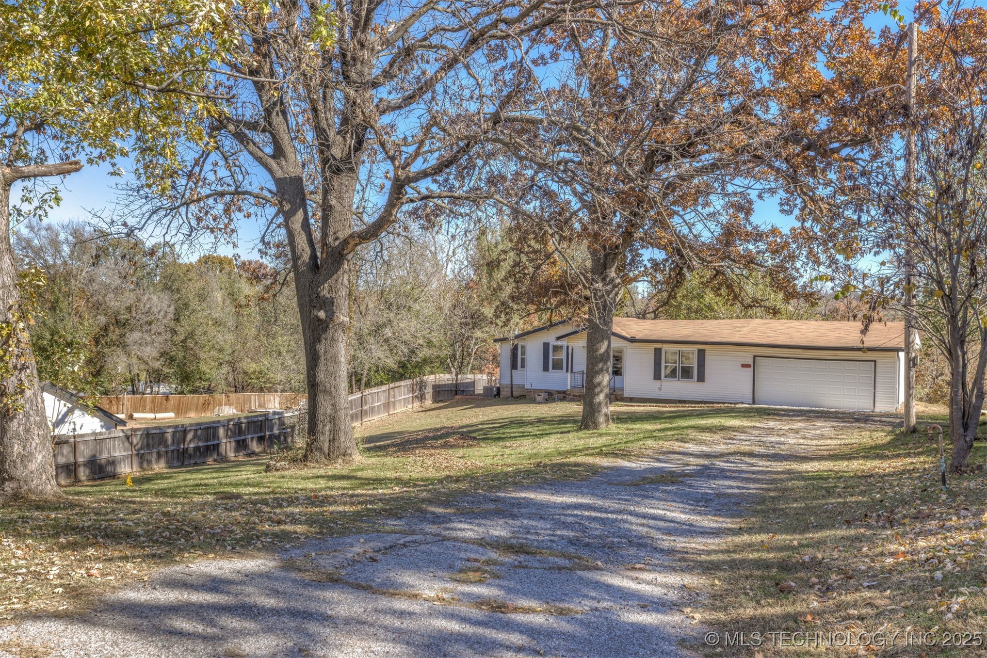 1043 N Valley Drive Sand Springs OK 74063