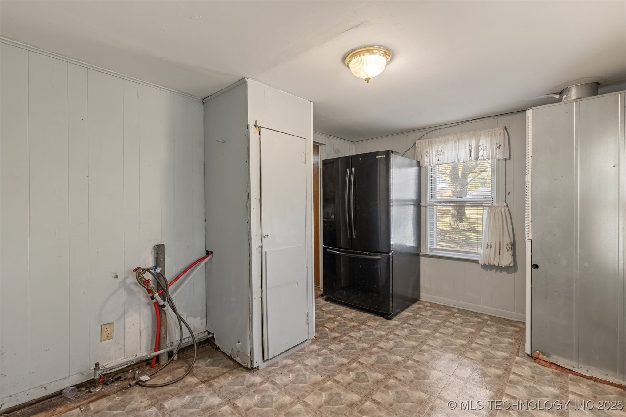 1043 N Valley Drive Sand Springs OK 74063