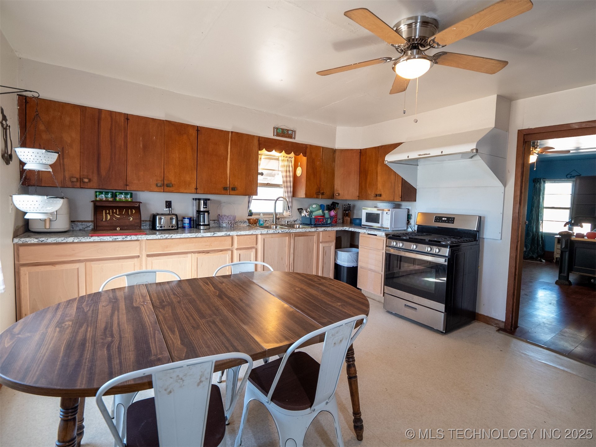 10450 County Road 1490 Road Ada OK 74820