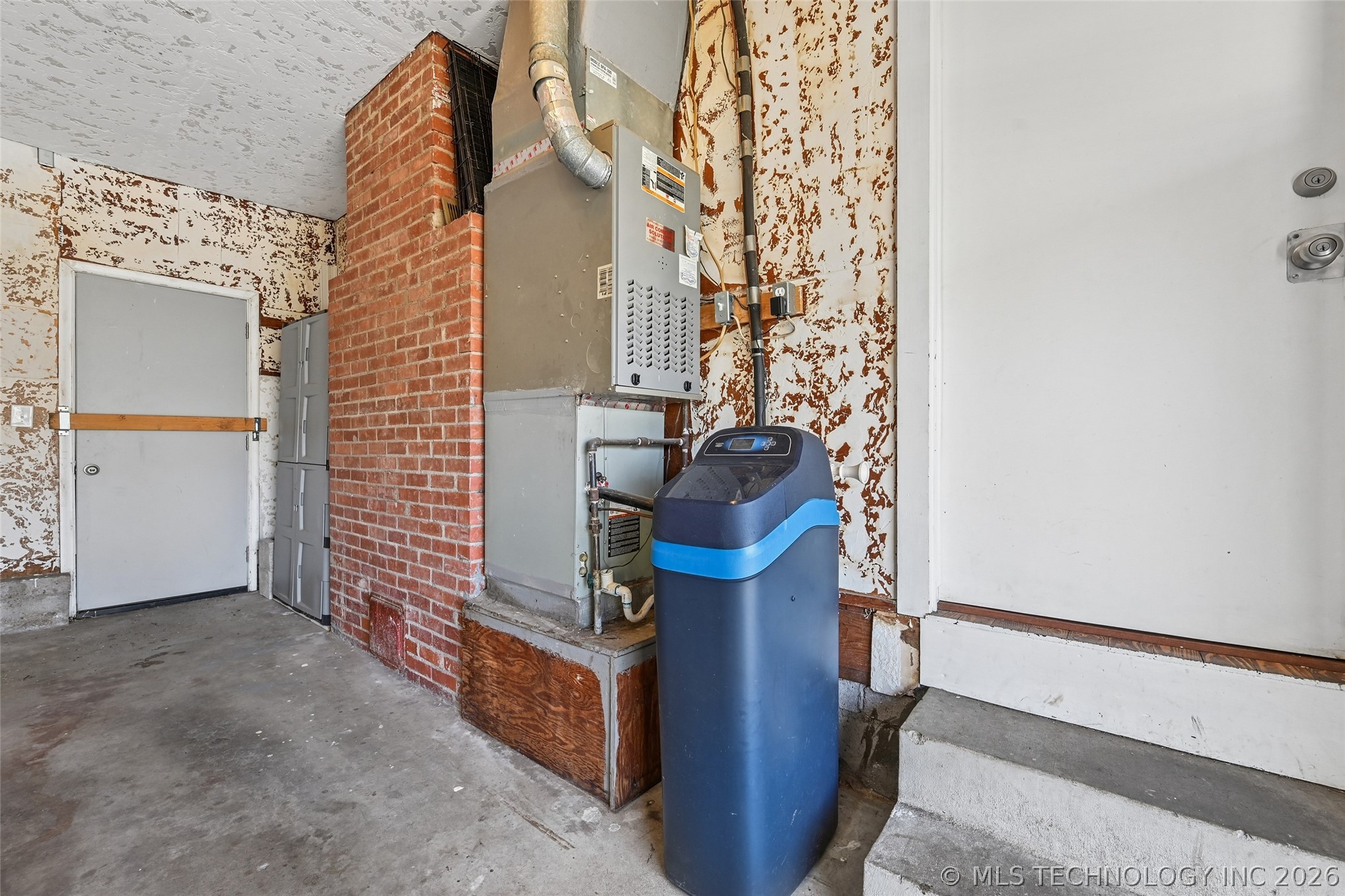 4931 S Madison Avenue Tulsa OK 74105