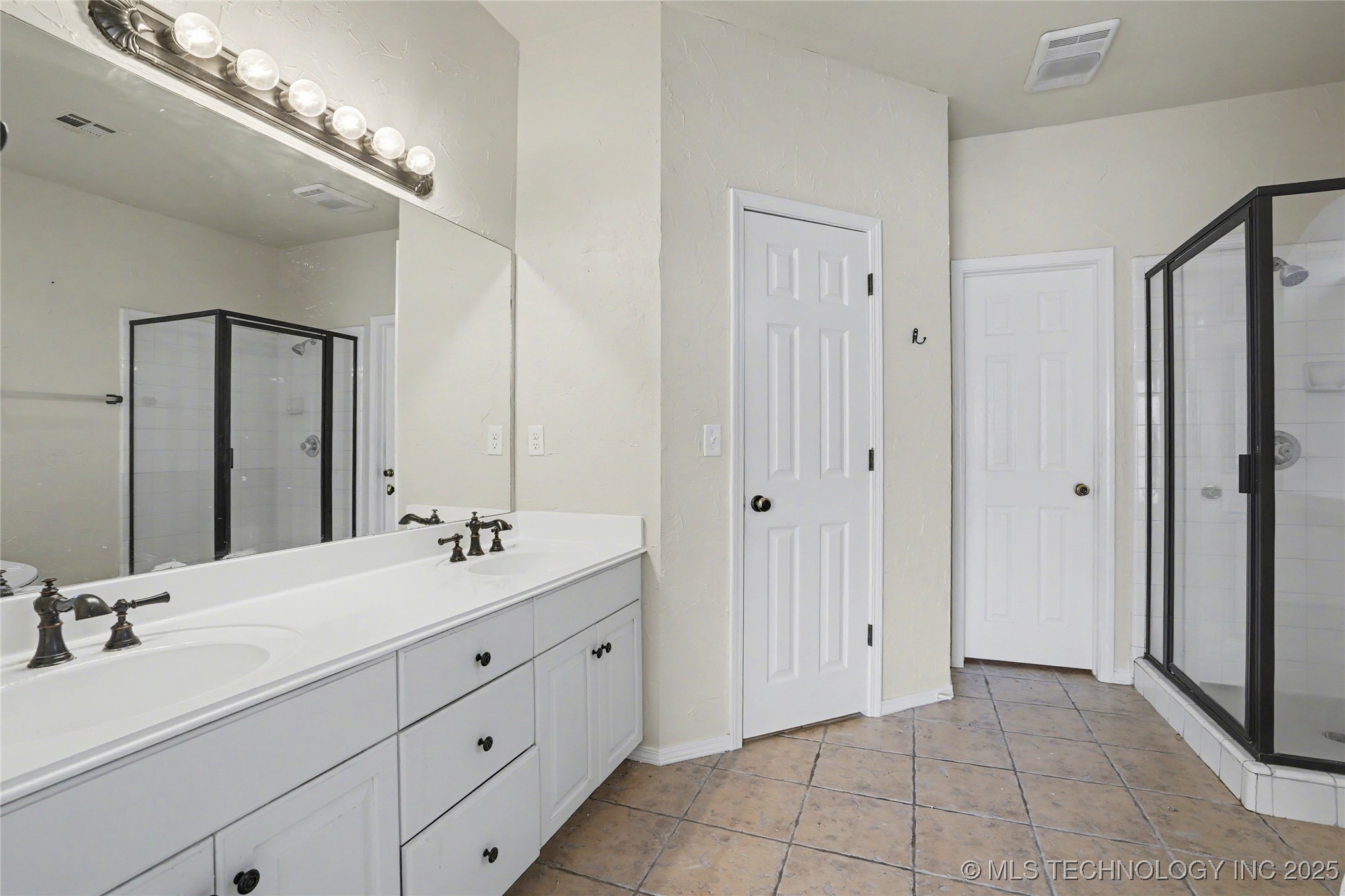 1016 S Willow Avenue Broken Arrow OK 74012