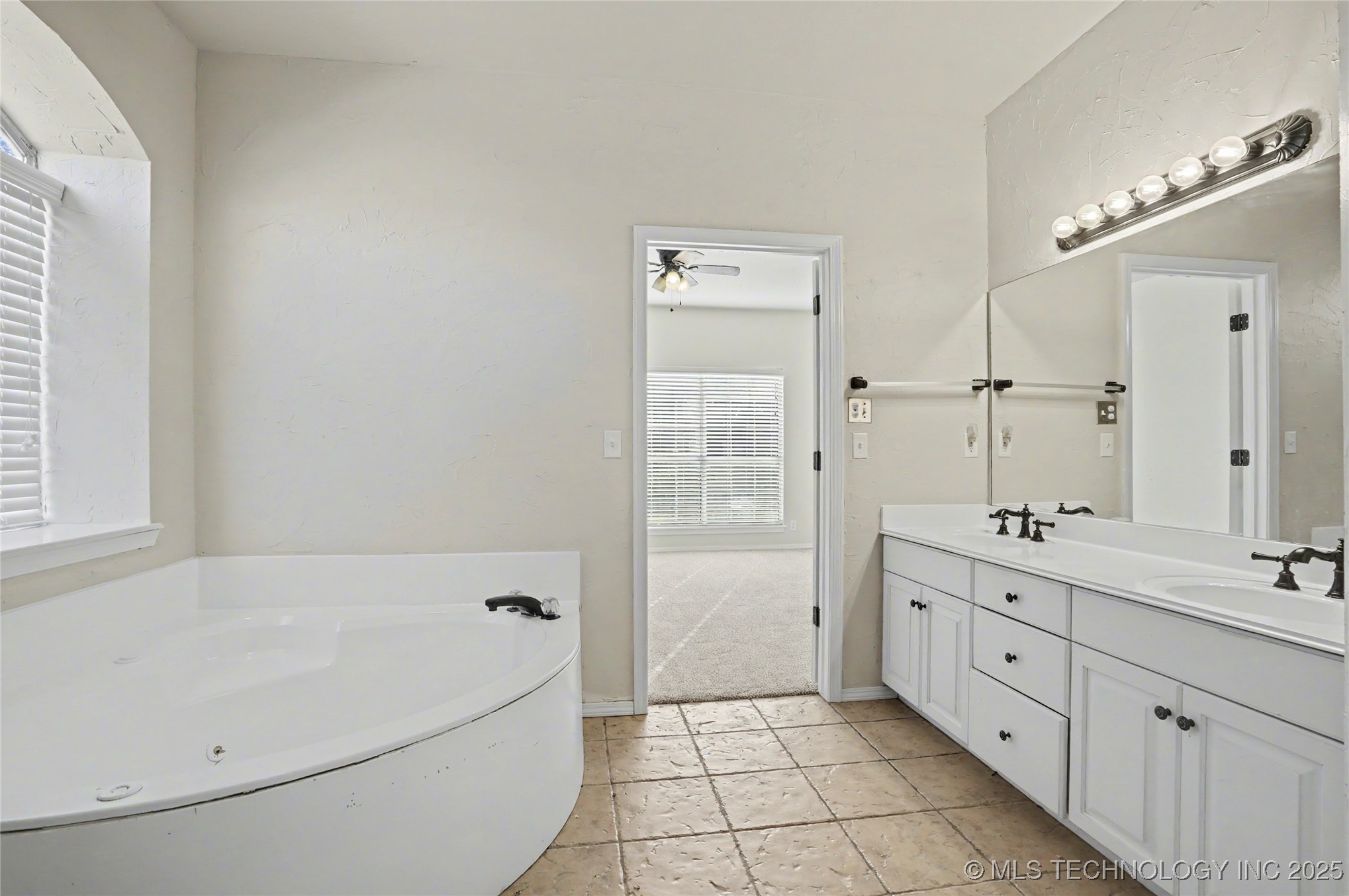 1016 S Willow Avenue Broken Arrow OK 74012