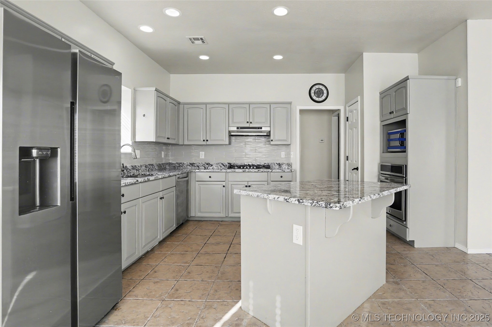 1016 S Willow Avenue Broken Arrow OK 74012