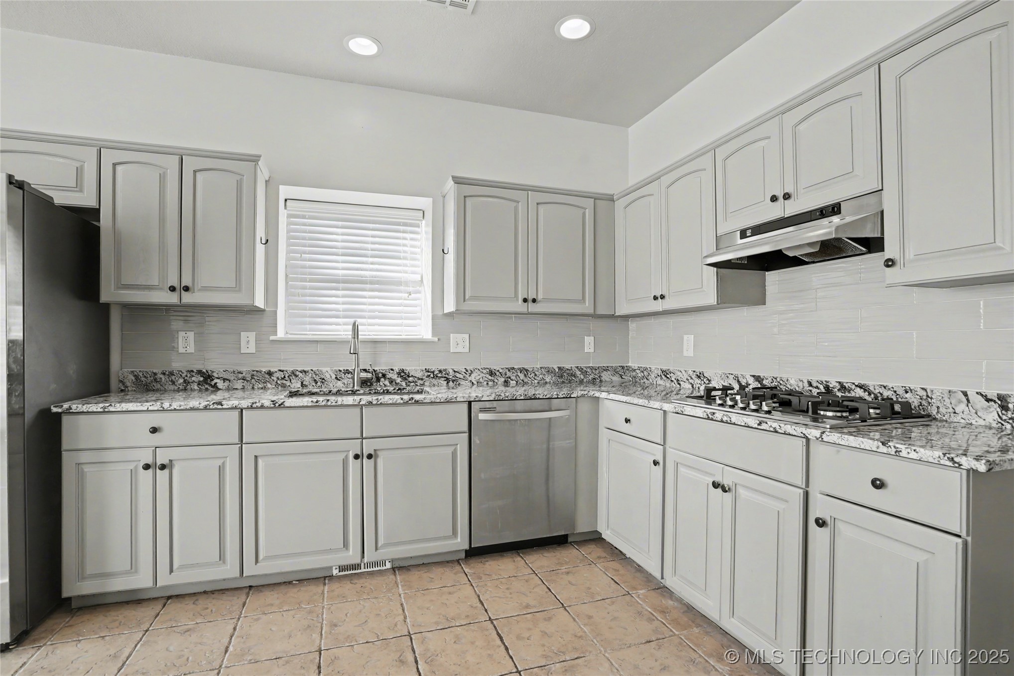1016 S Willow Avenue Broken Arrow OK 74012