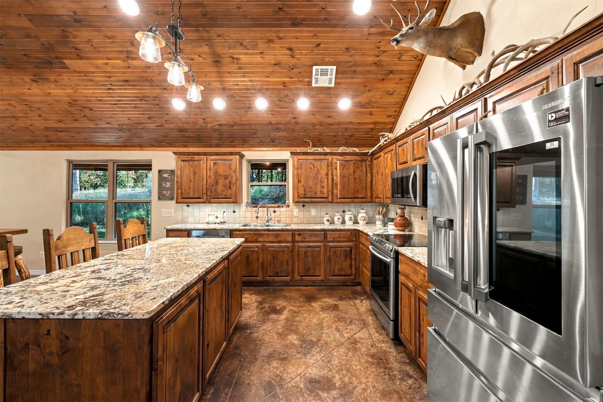 21501 S 705 Road Wyandotte OK 74370
