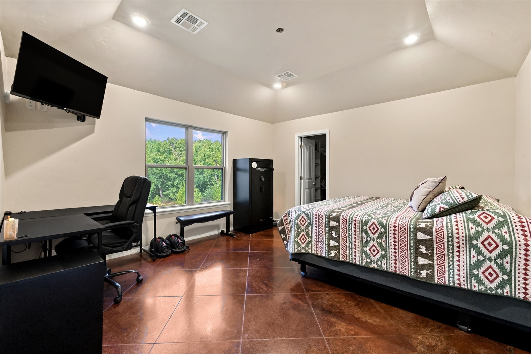 21501 S 705 Road Wyandotte OK 74370