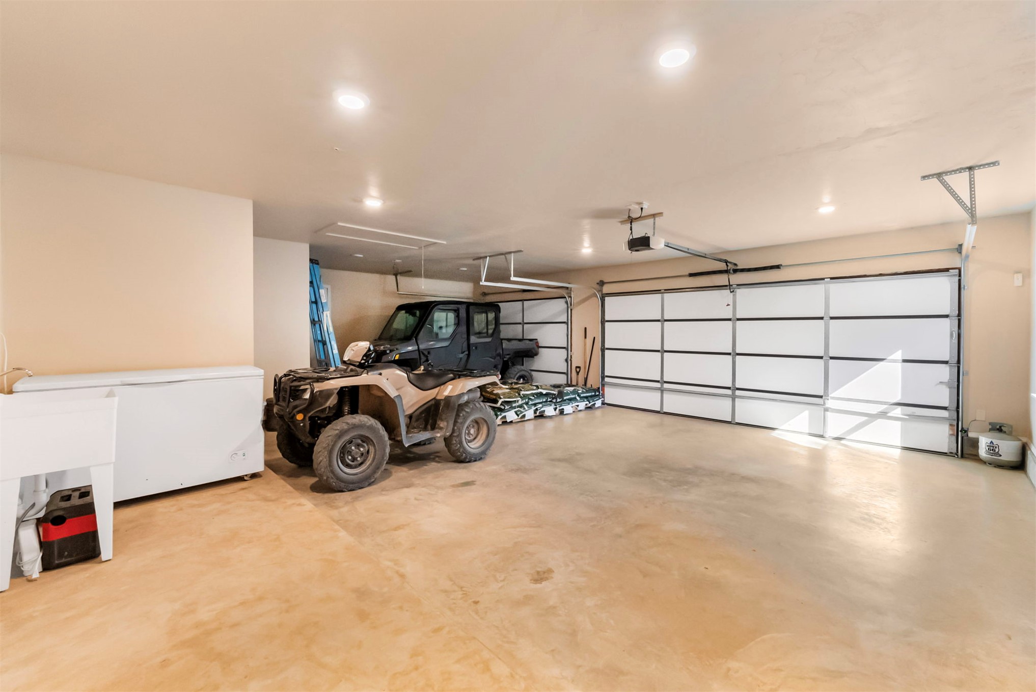 21501 S 705 Road Wyandotte OK 74370