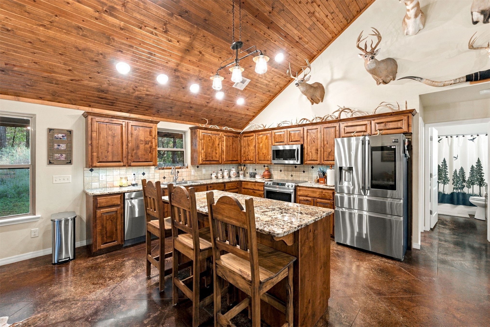 21501 S 705 Road Wyandotte OK 74370