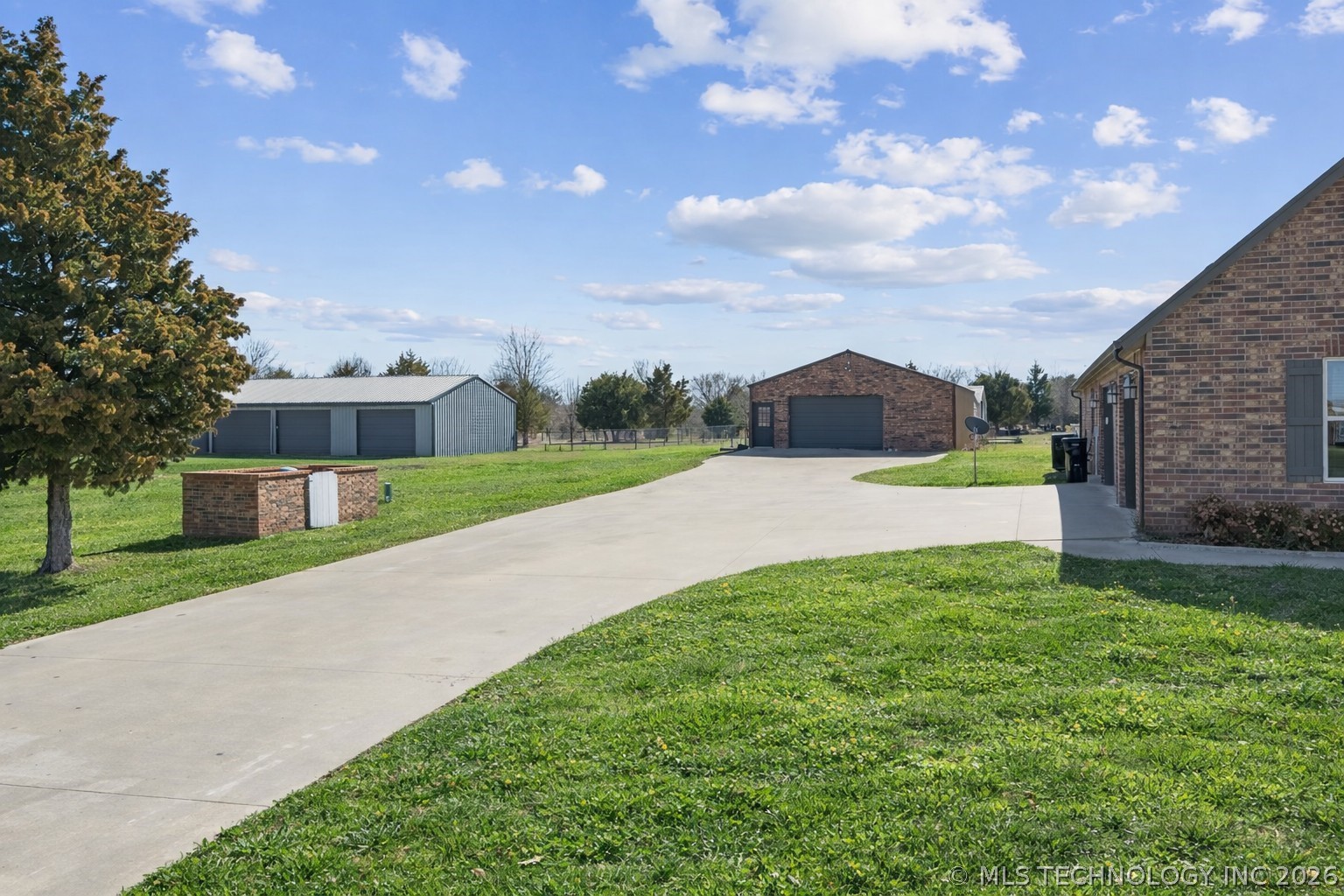 3398 E 426 Road Oologah OK 74053