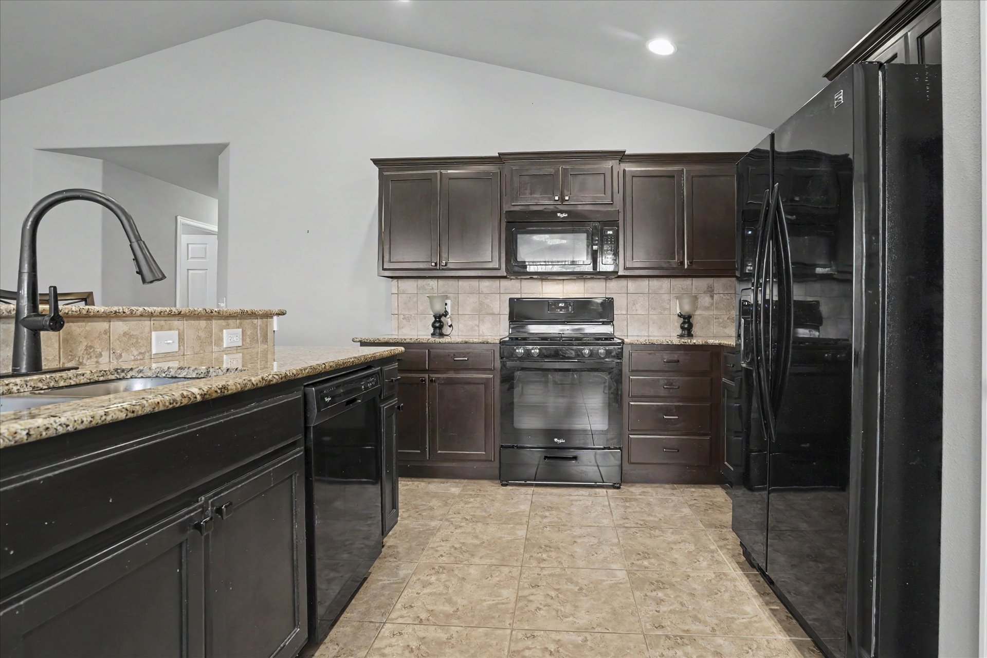 8929 S 254th East Avenue Broken Arrow OK 74014