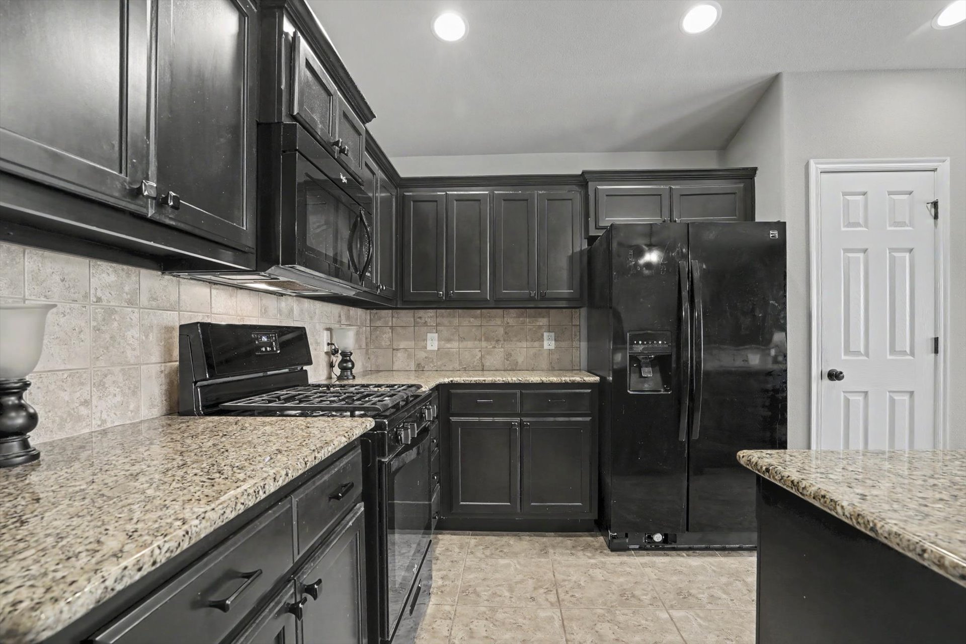 8929 S 254th East Avenue Broken Arrow OK 74014