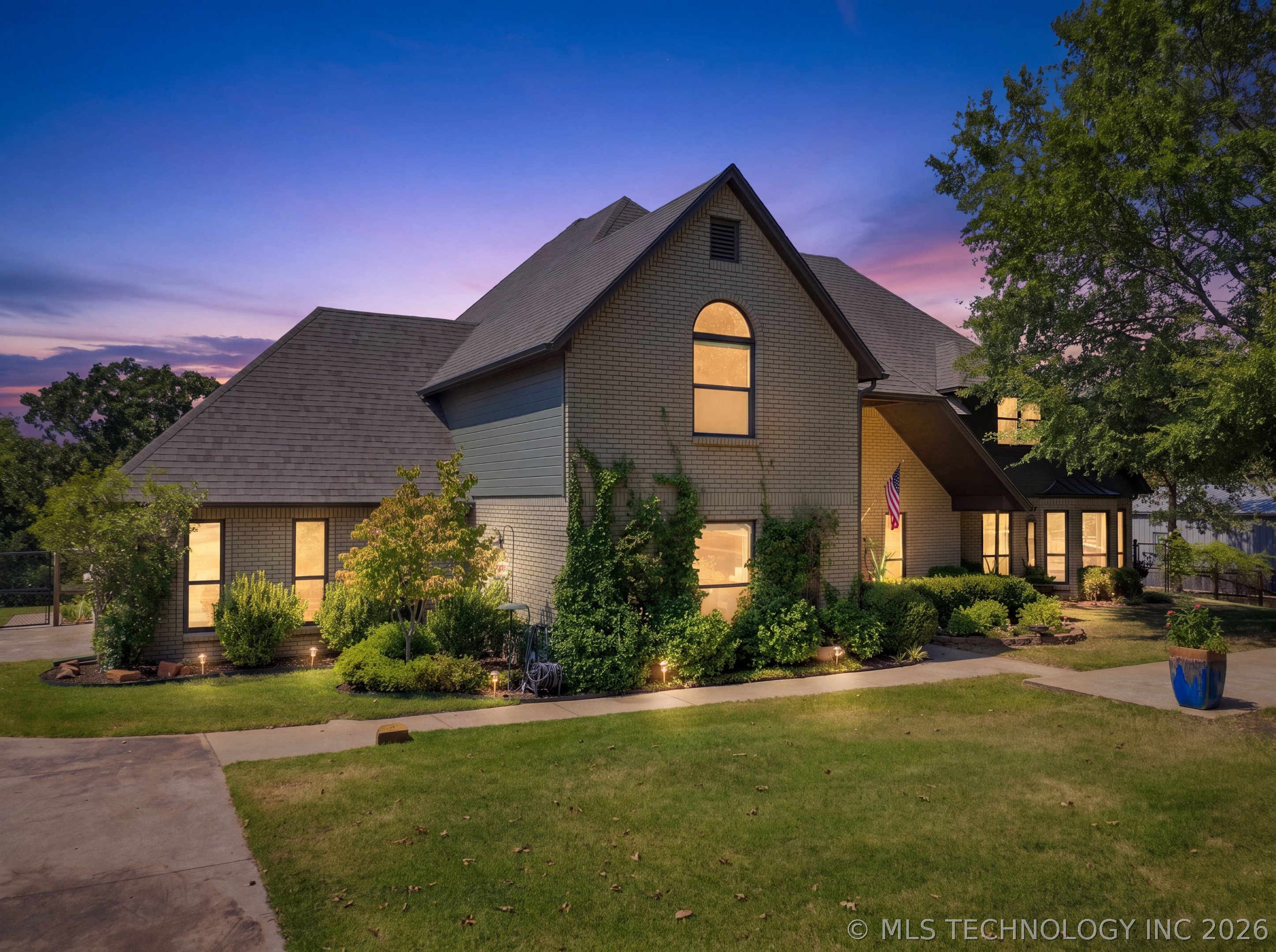 9332 S 36th West Avenue Tulsa OK 74132