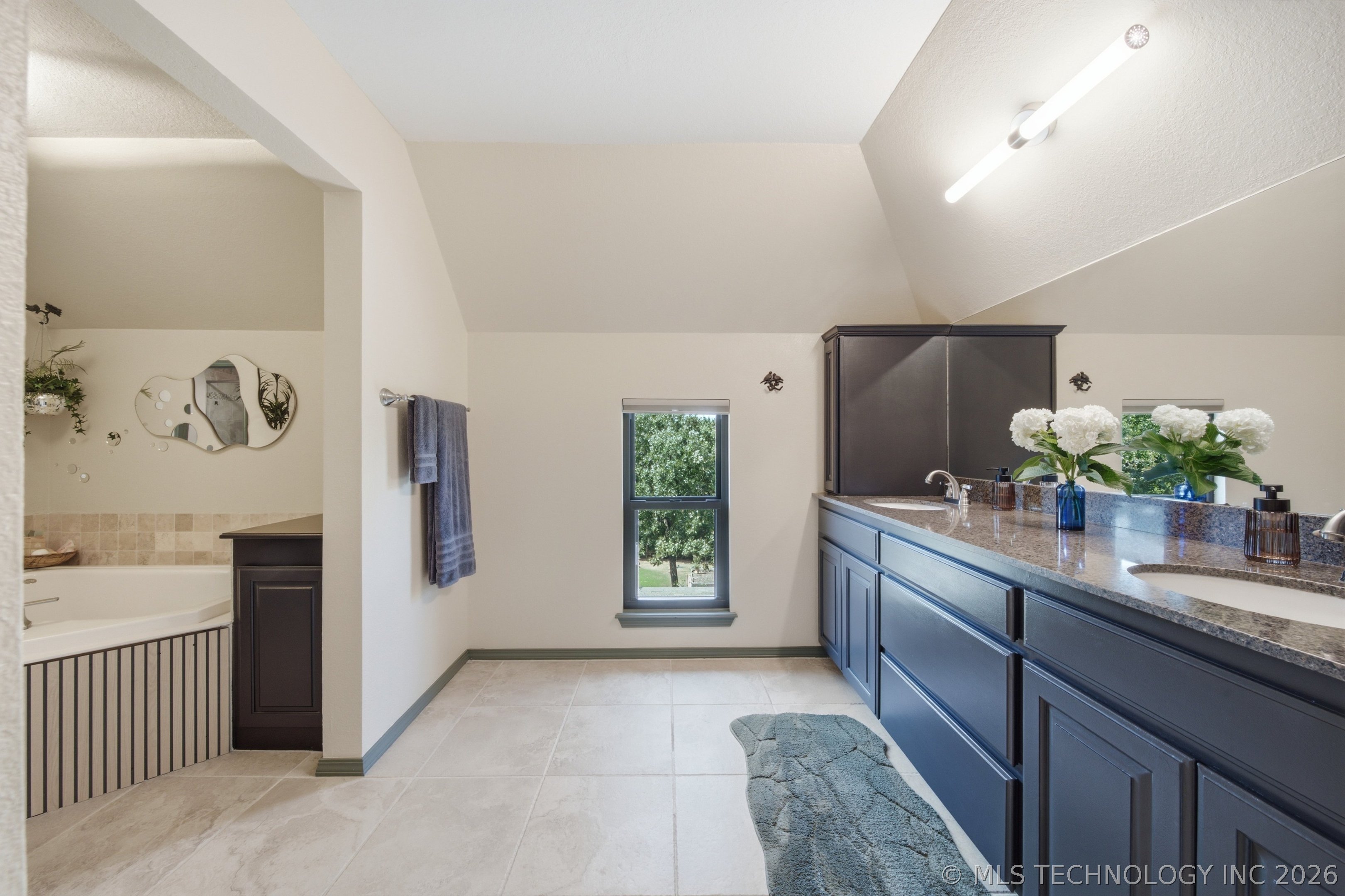 9332 S 36th West Avenue Tulsa OK 74132
