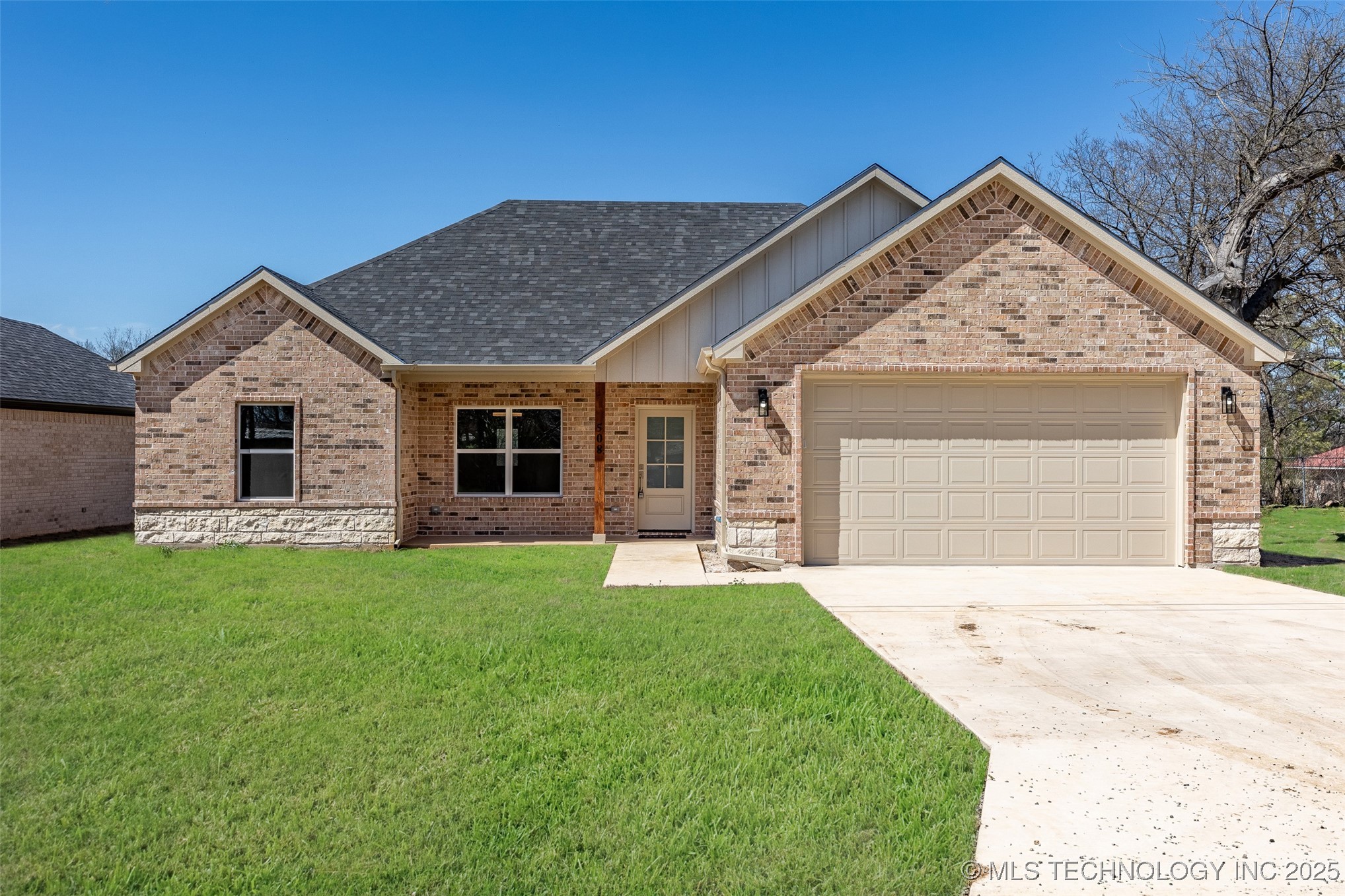 Calera OK, 508 S 4th Street