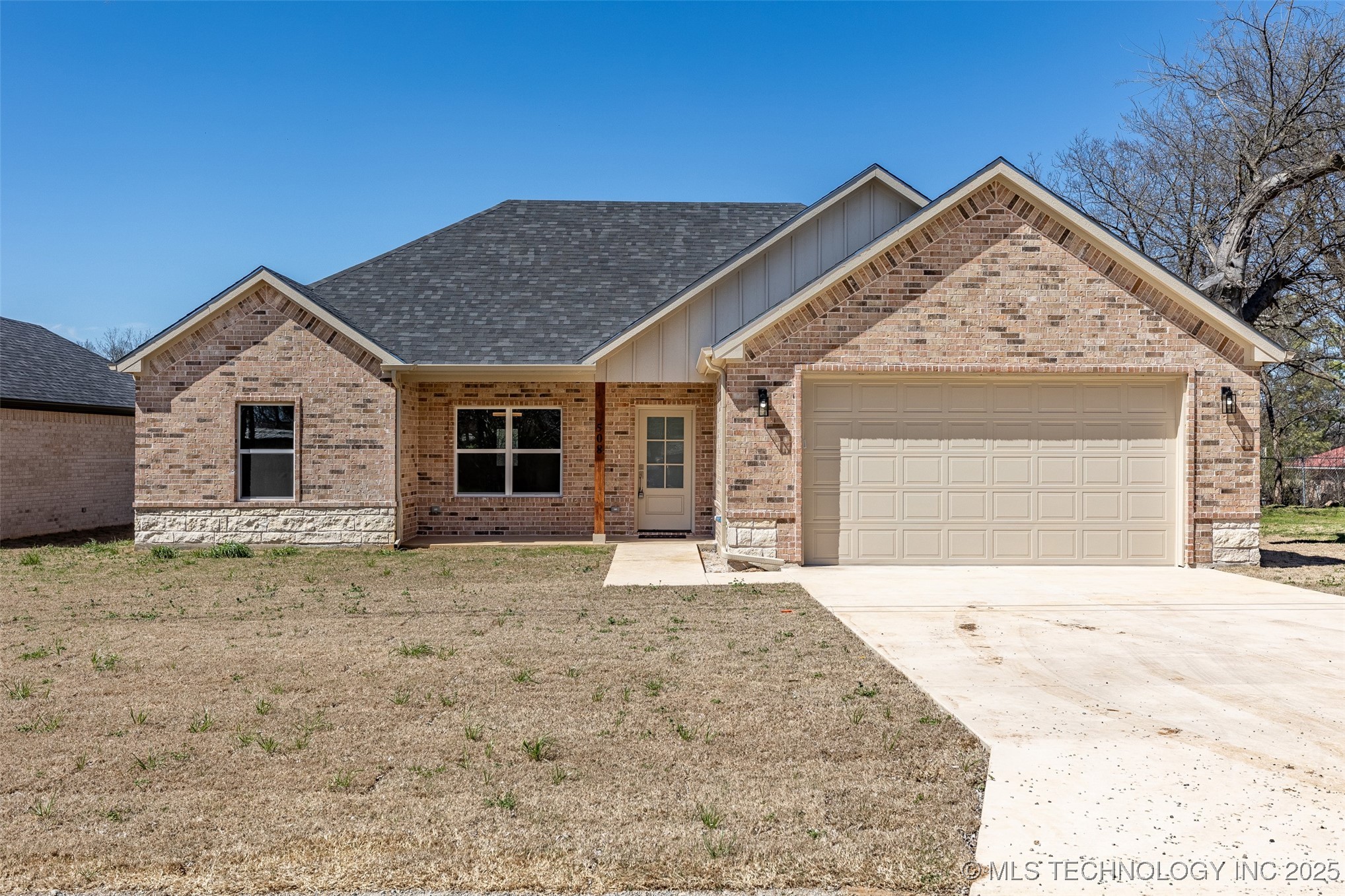 508 S 4th Street Calera OK 74730