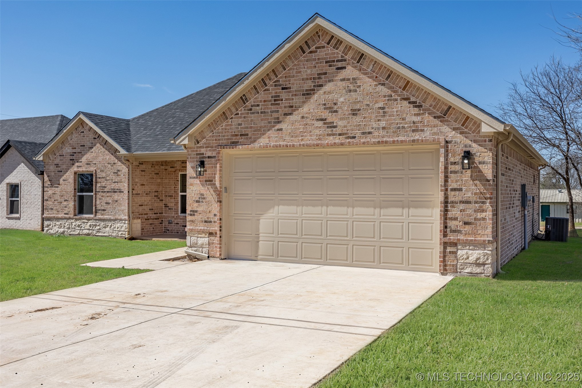 508 S 4th Street Calera OK 74730
