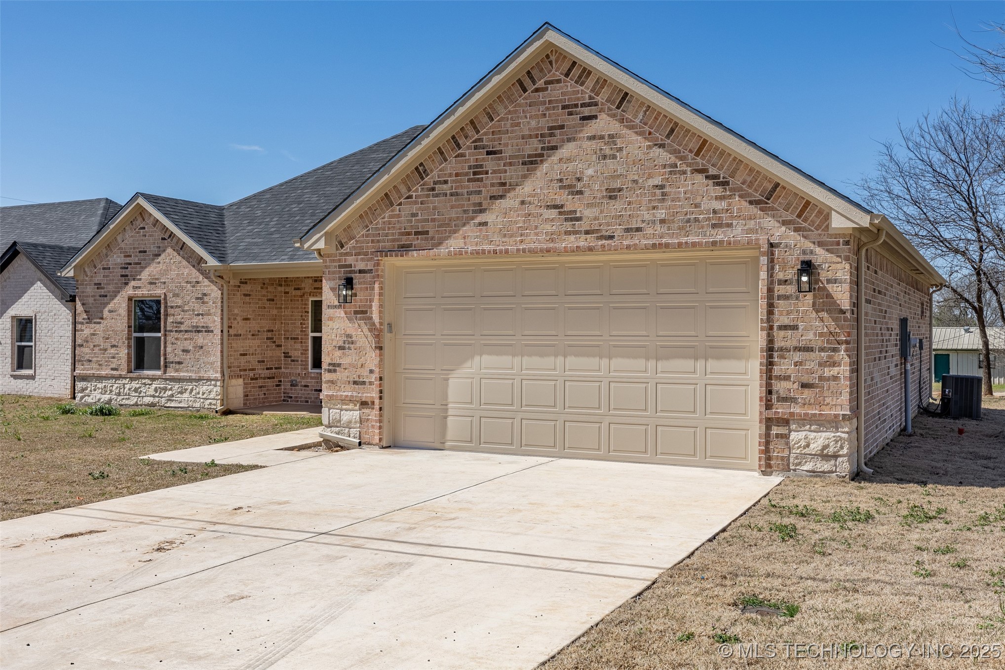 508 S 4th Street Calera OK 74730