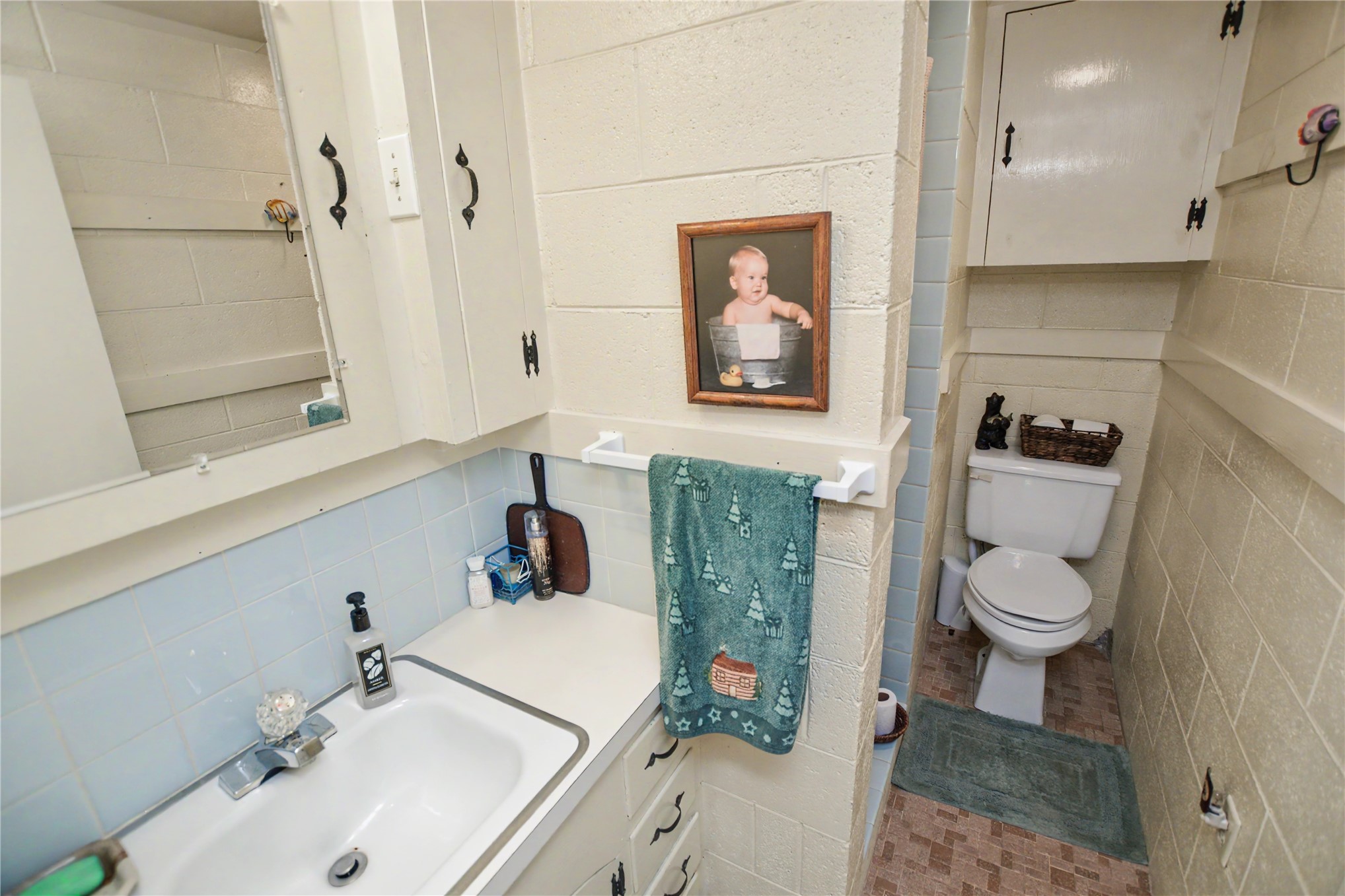 30005 Highway 82 Cookson OK 74427