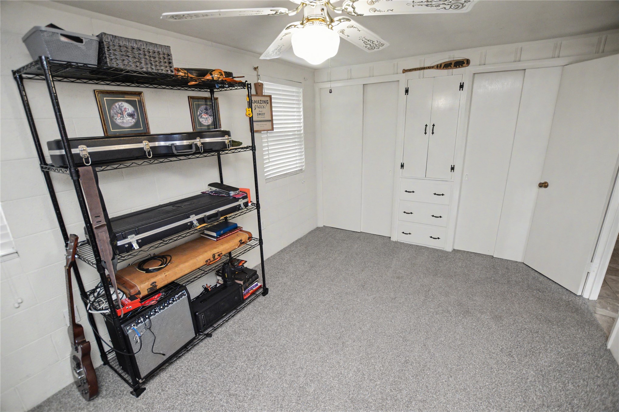 30005 Highway 82 Cookson OK 74427