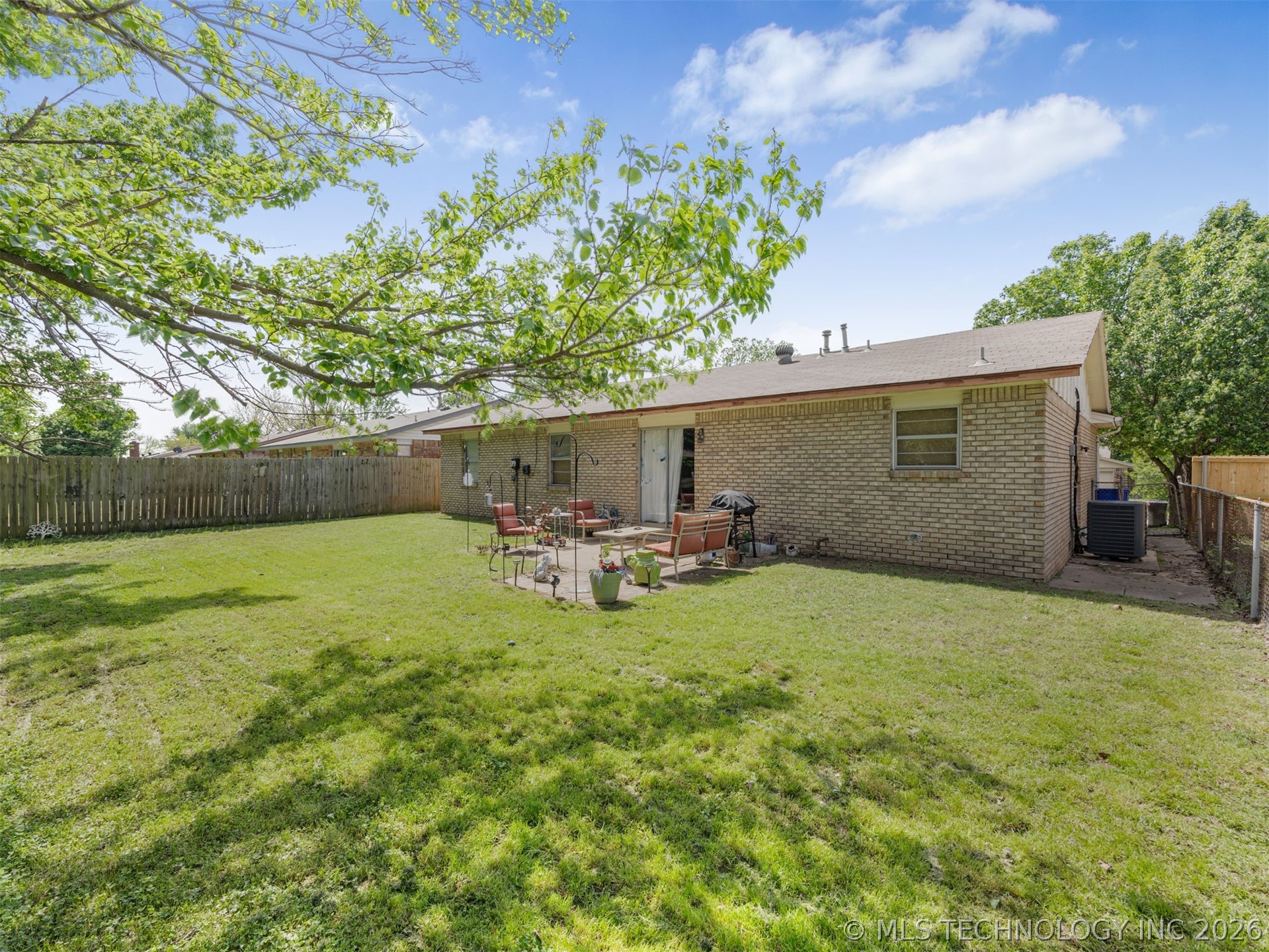 1705 S Poplar Avenue Broken Arrow OK 74012
