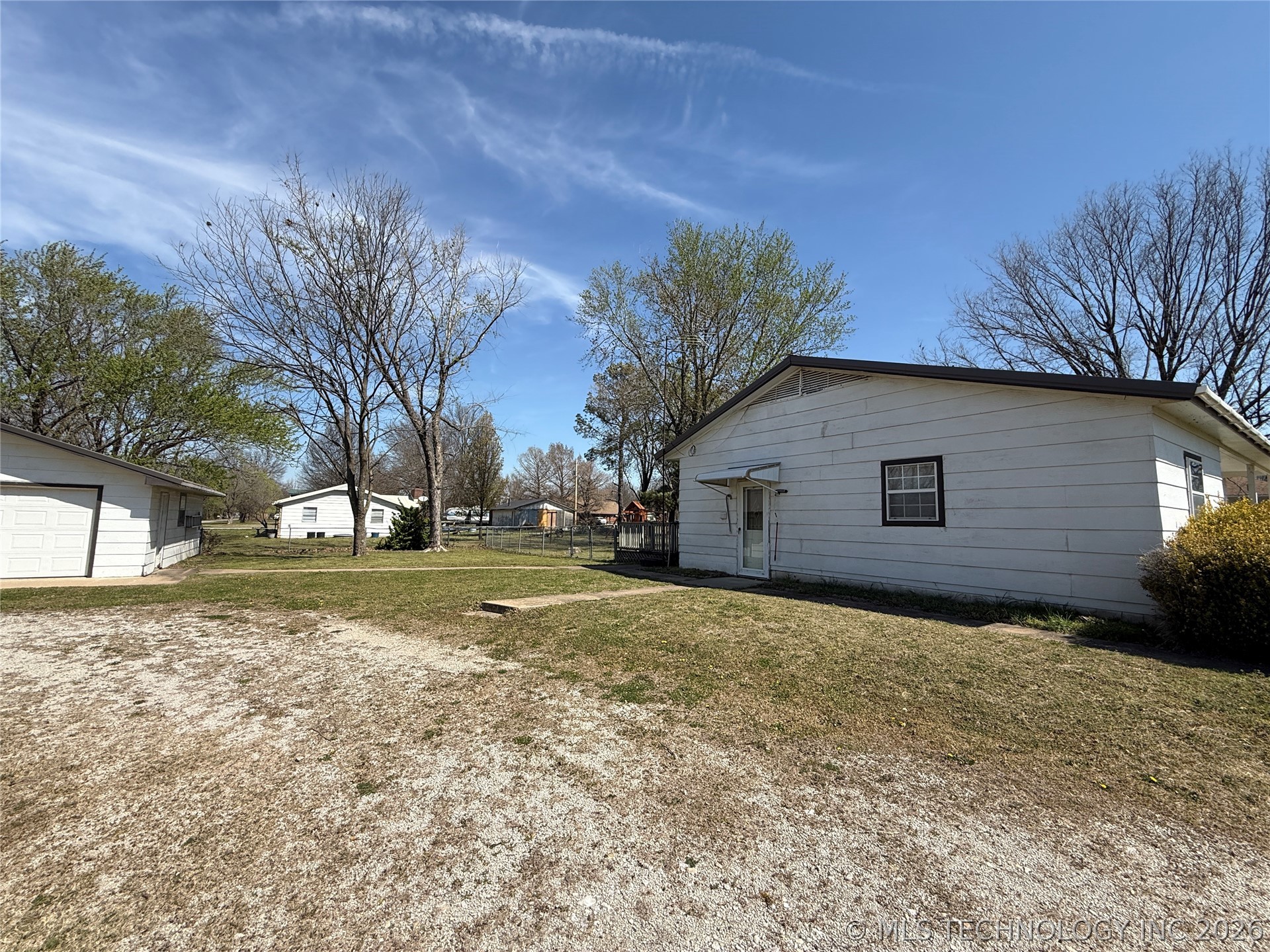 520 W Galer Avenue Nowata OK 74048