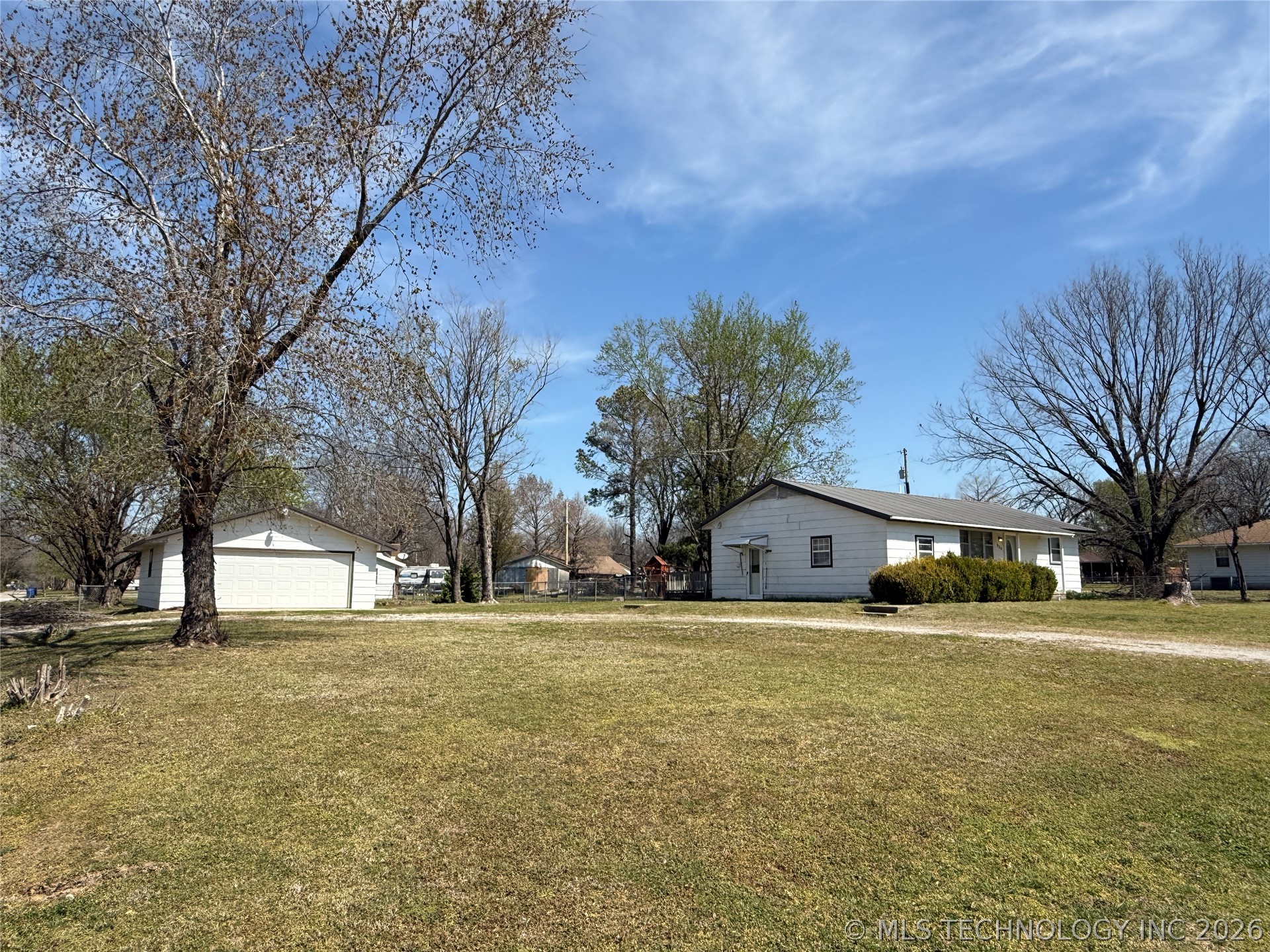 520 W Galer Avenue Nowata OK 74048