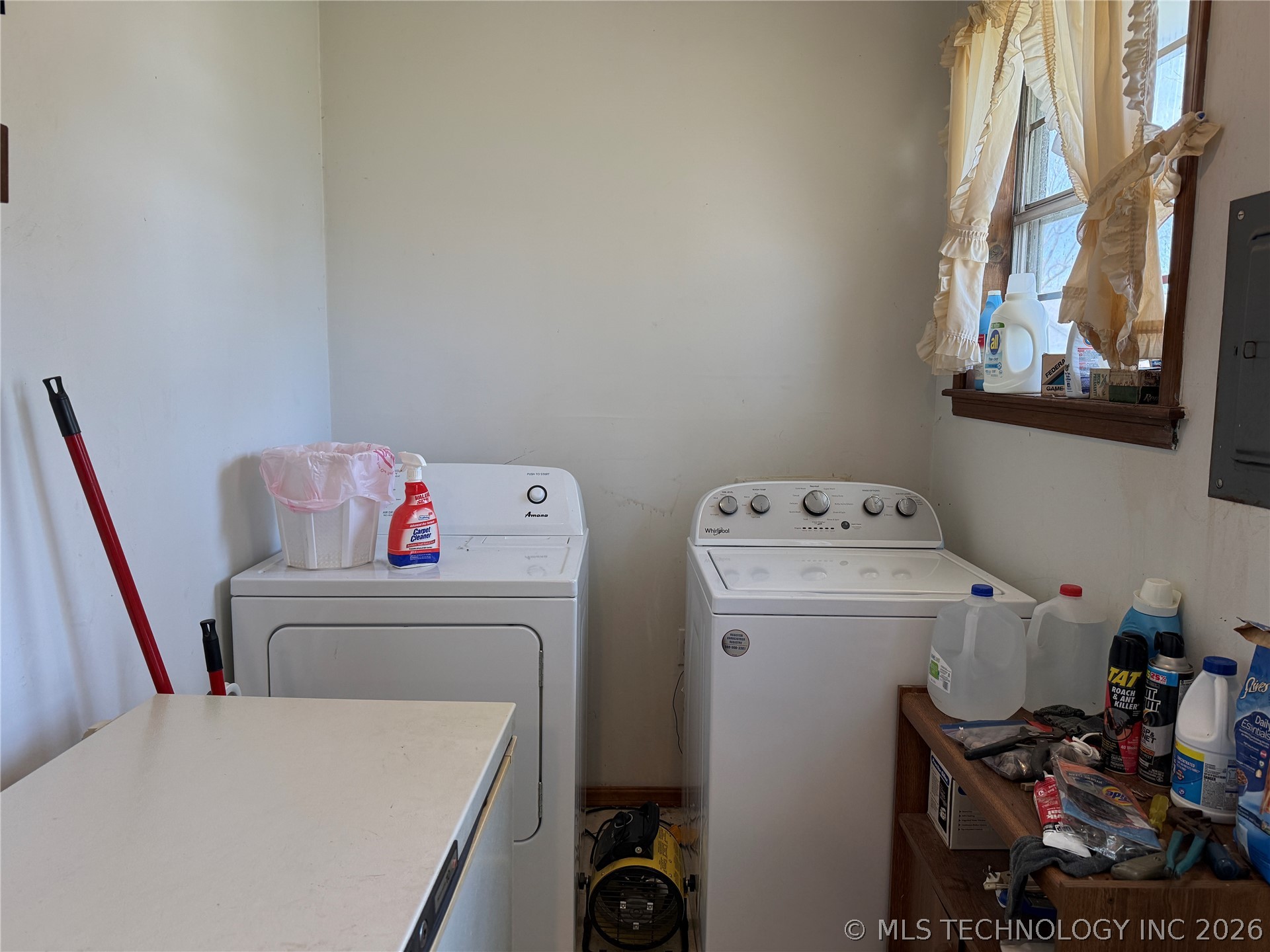 520 W Galer Avenue Nowata OK 74048