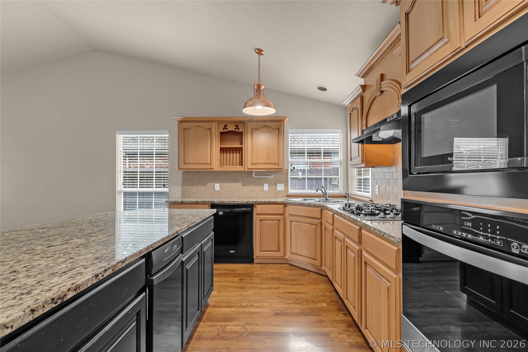 2817 E 102nd Place Tulsa OK 74137