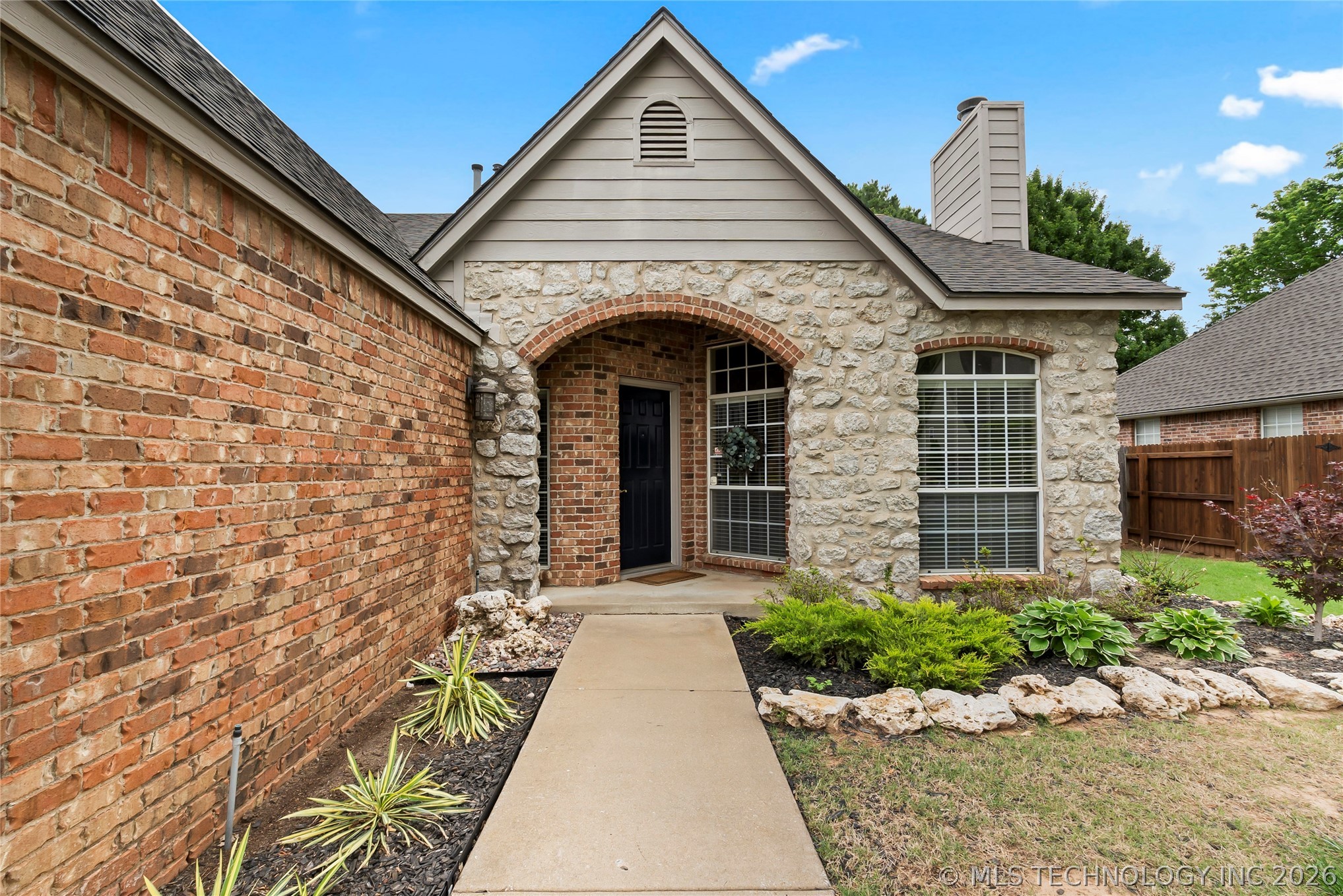 2817 E 102nd Place Tulsa OK 74137