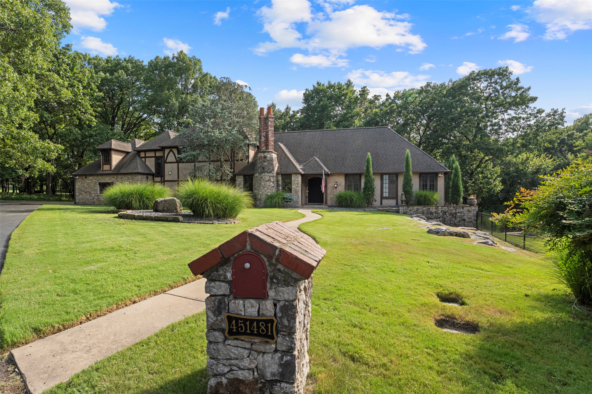45181 Ridge Road Circle Afton OK 74331
