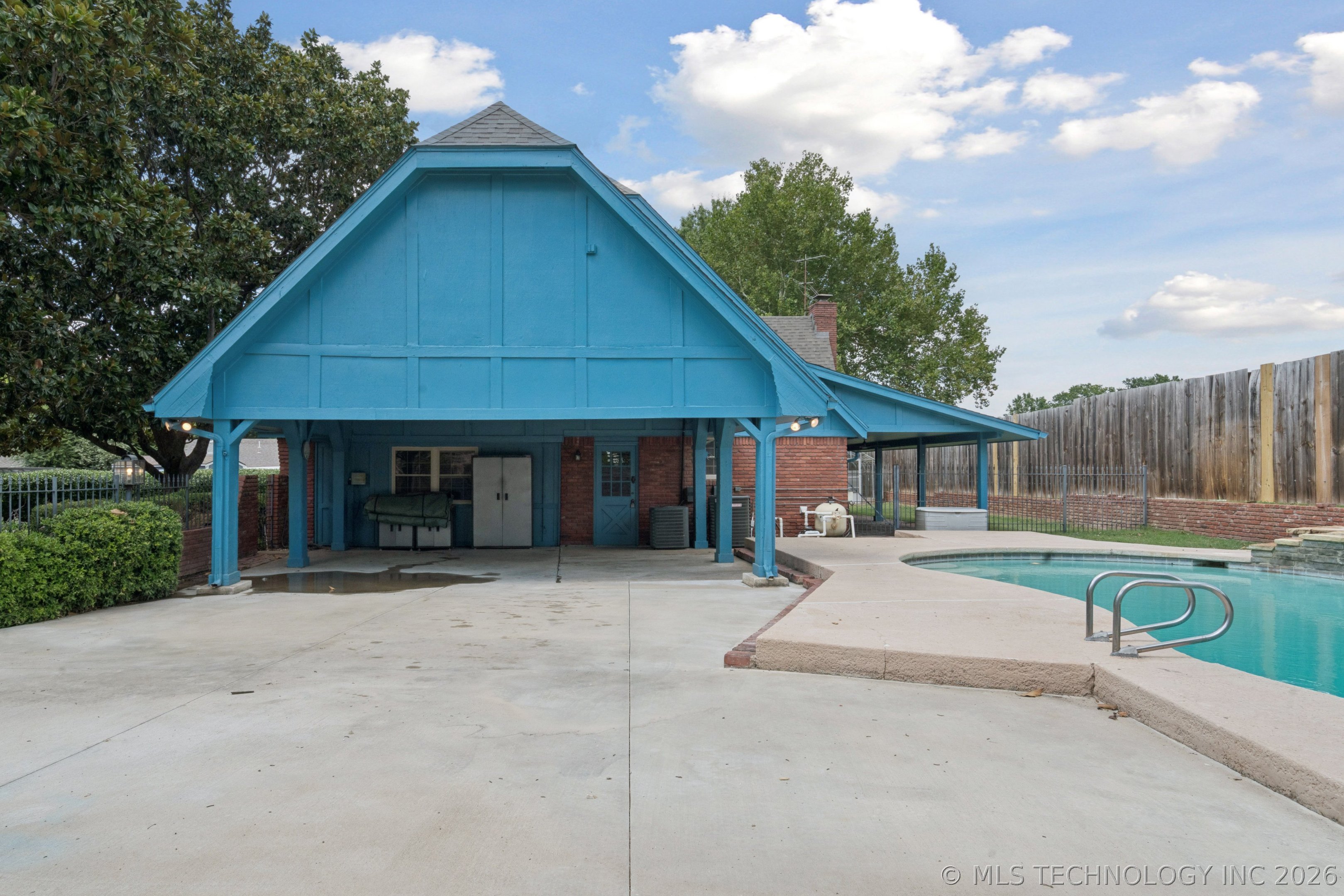 7021 E 66th Place Tulsa OK 74133